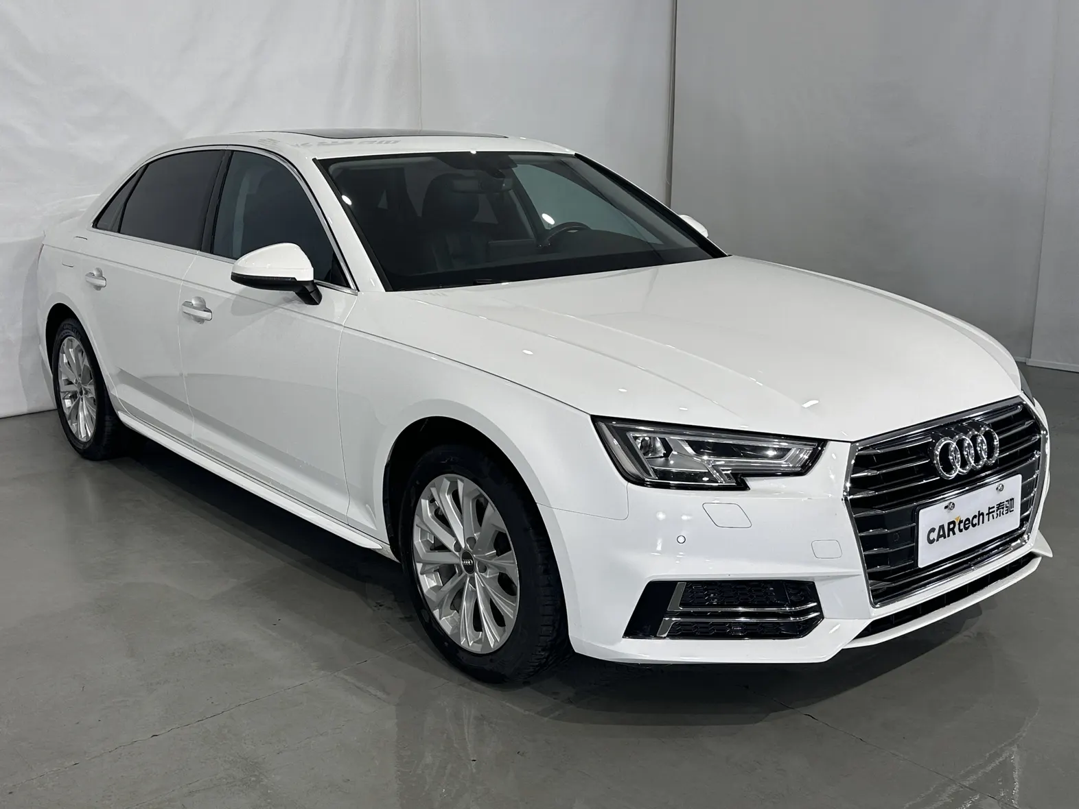 Audi A4L 40 TFSI, 2019 2