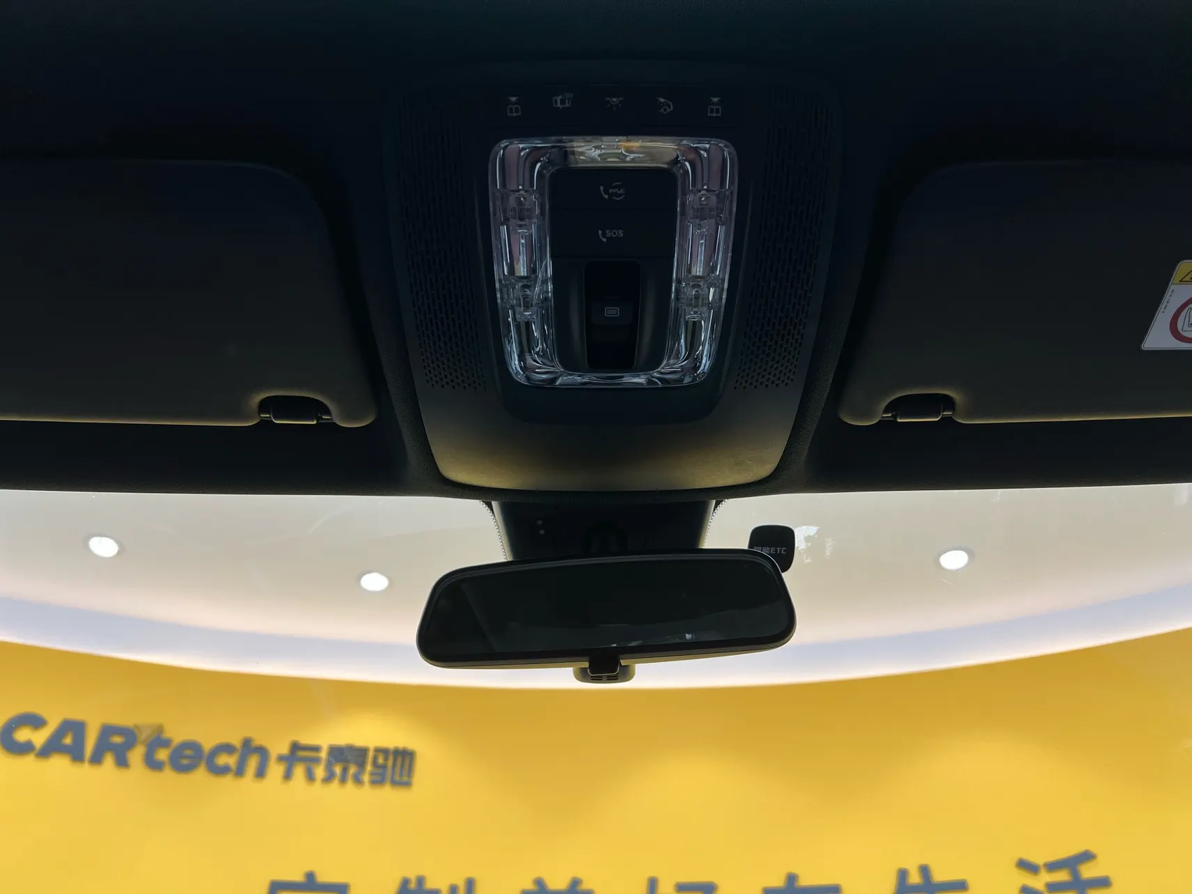Mercedes-Benz GLA 200, 2022 34