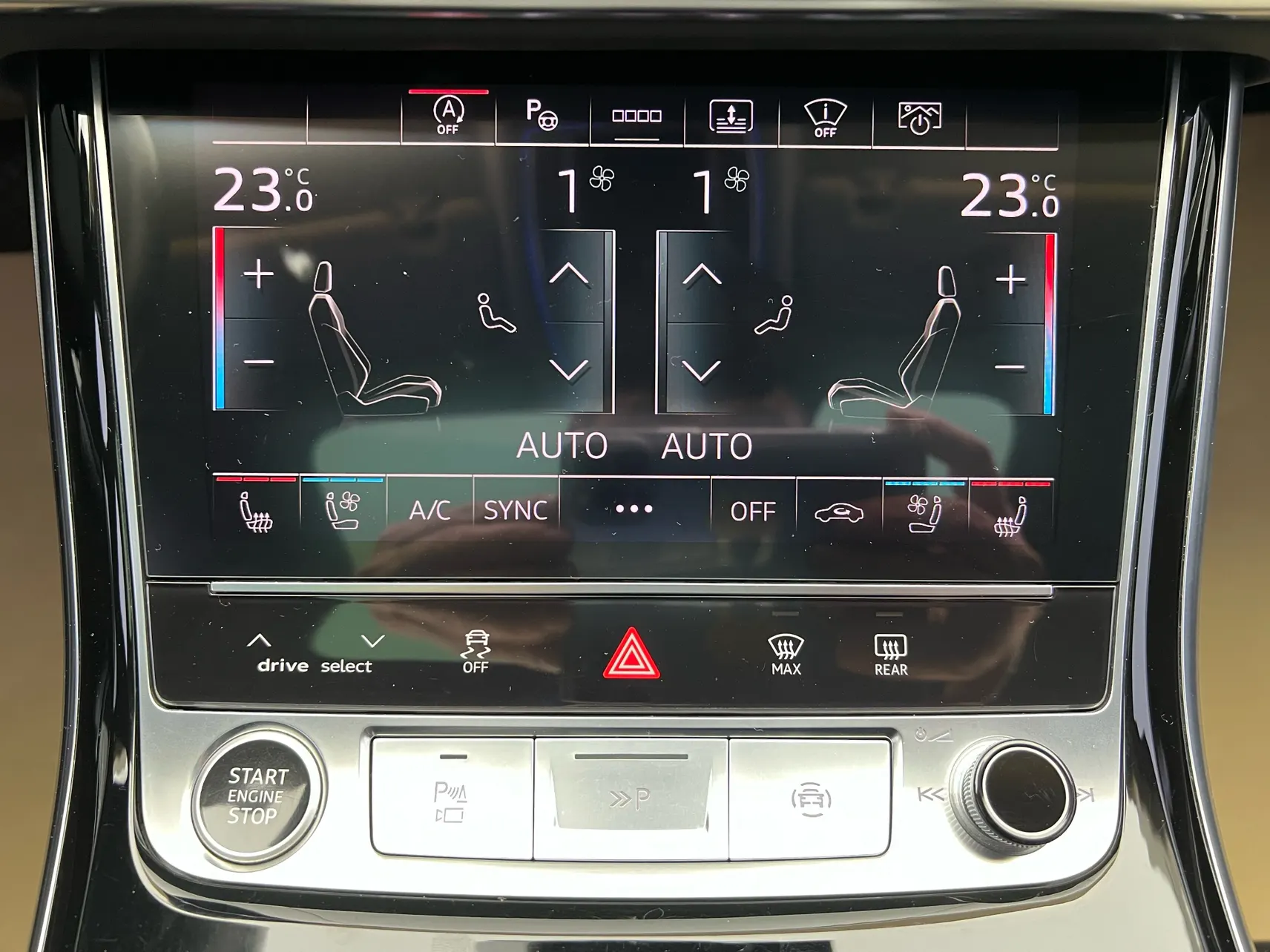 Audi A8L 55 TFSI, 2021 28