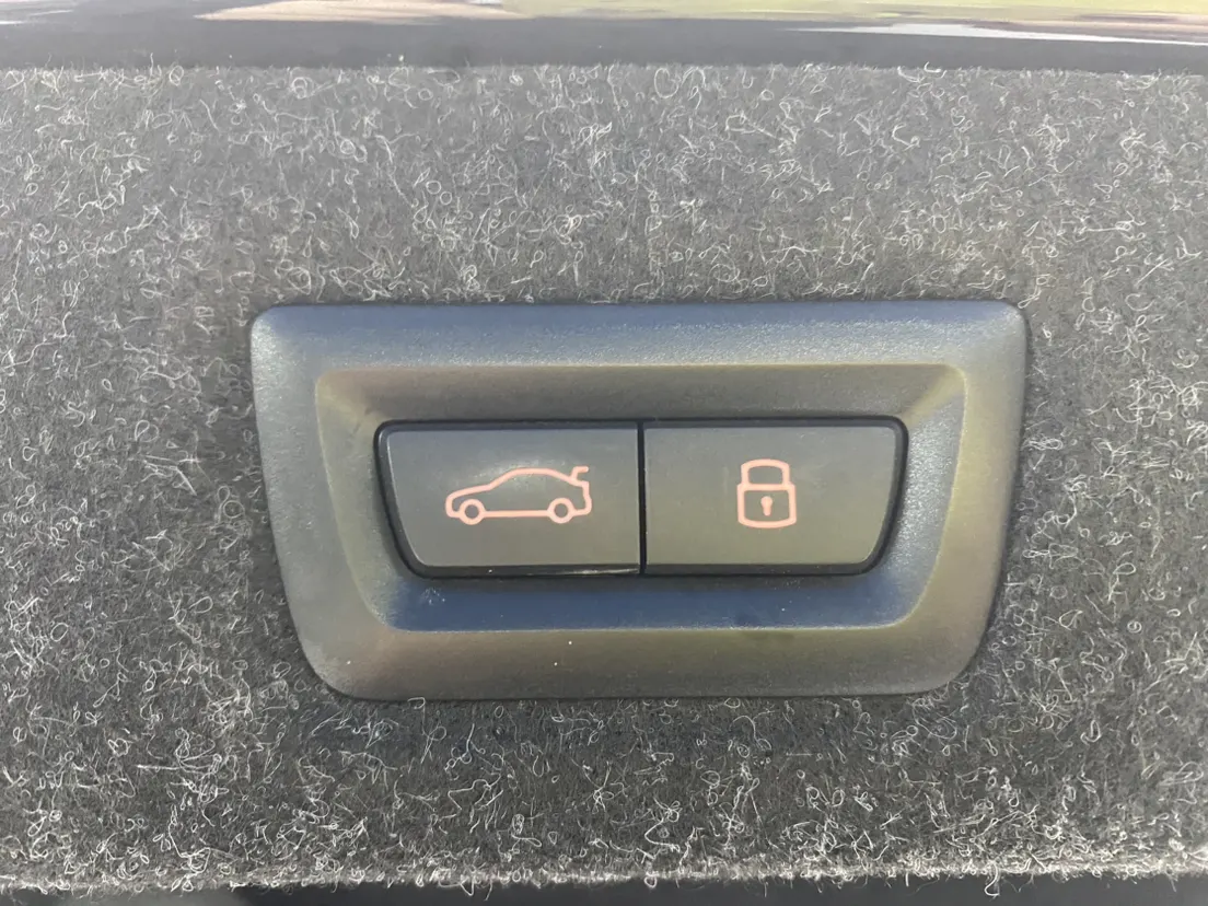 BMW 530Li, 2023 24