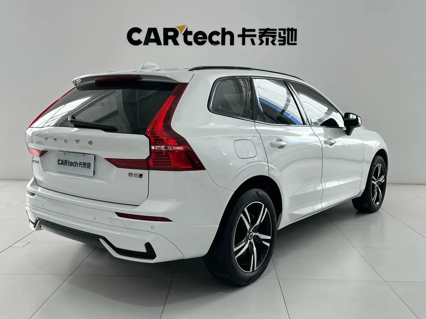 Volvo XC60, 2022 4