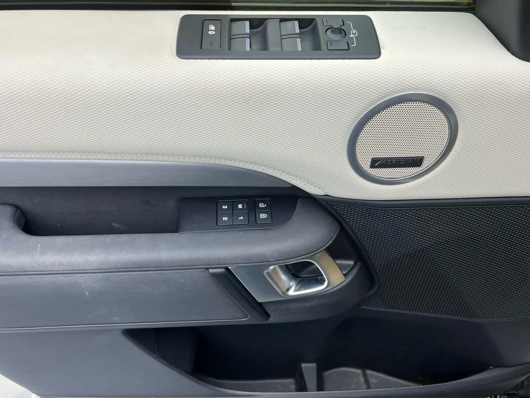Land Rover Discovery, 2022 17