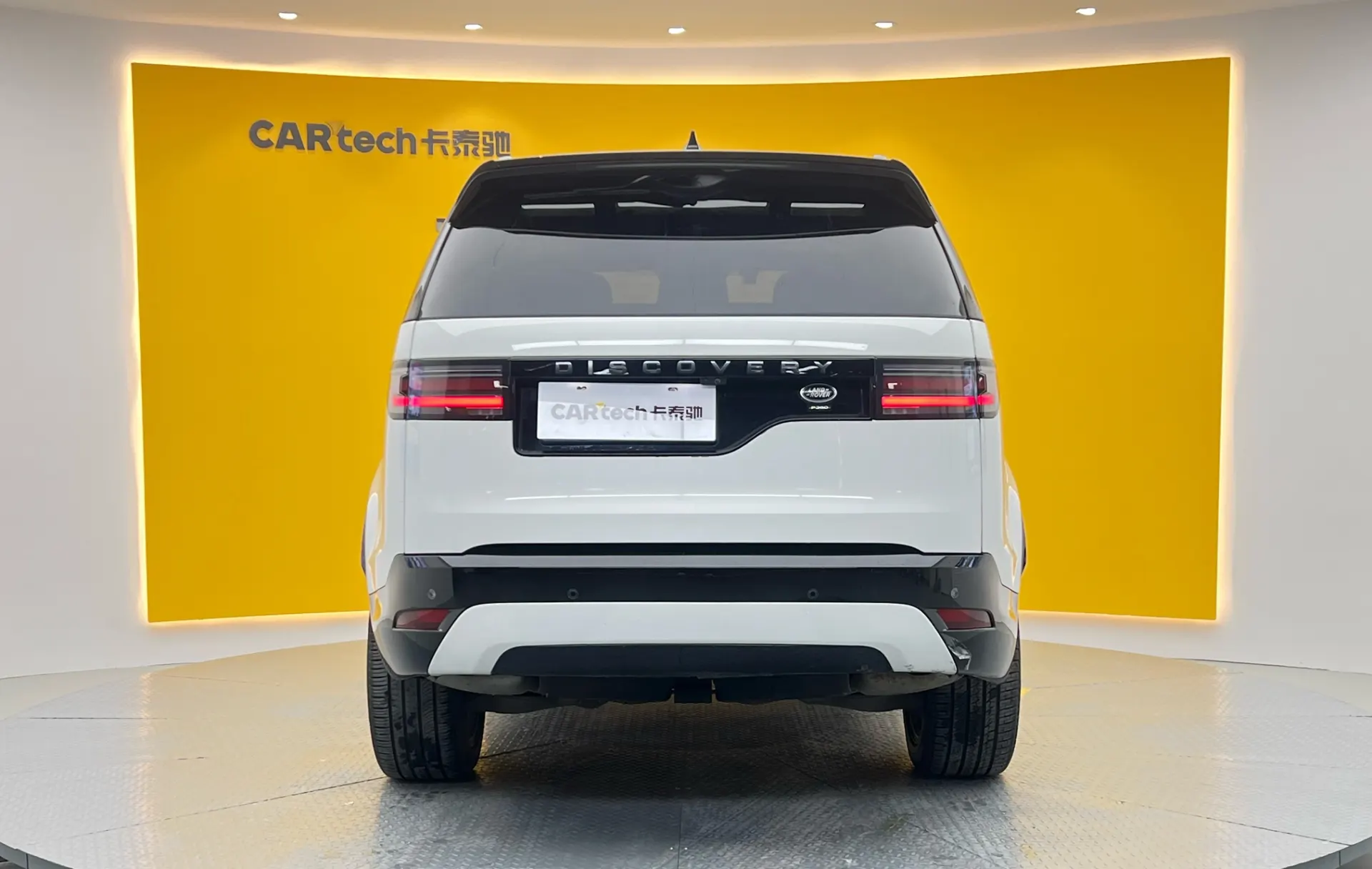 Land Rover Discovery, 2022 все фото