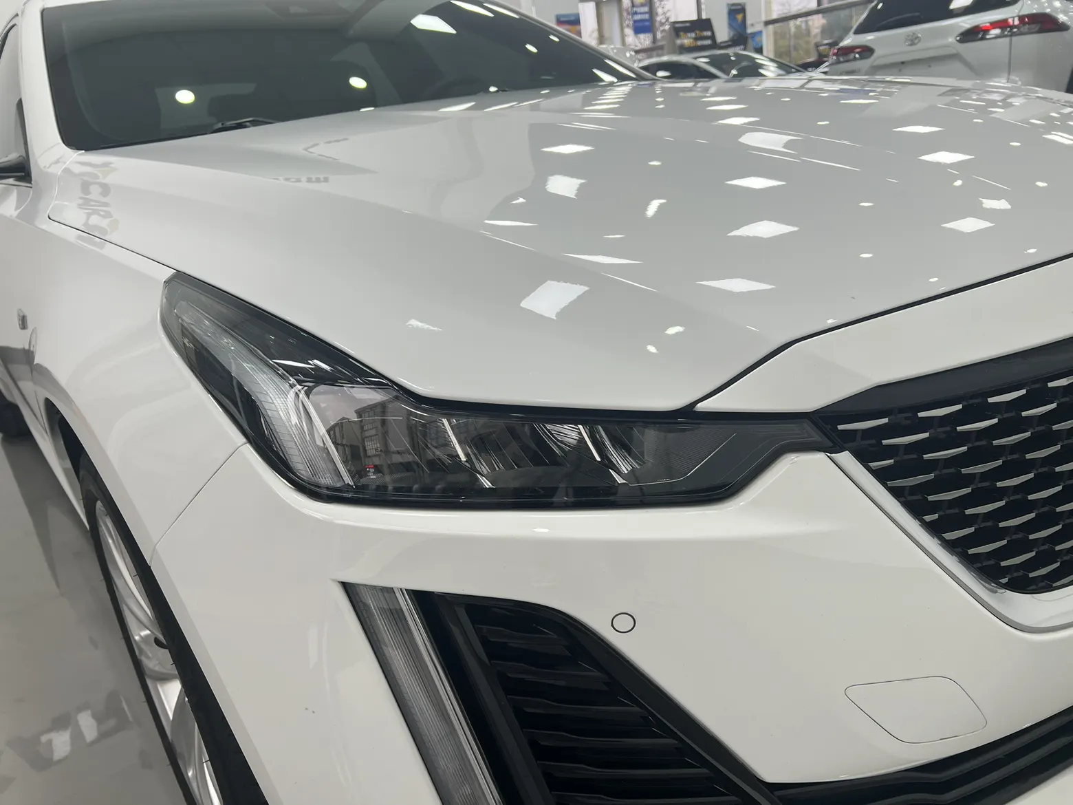 Cadillac CT5, 2023 все фото