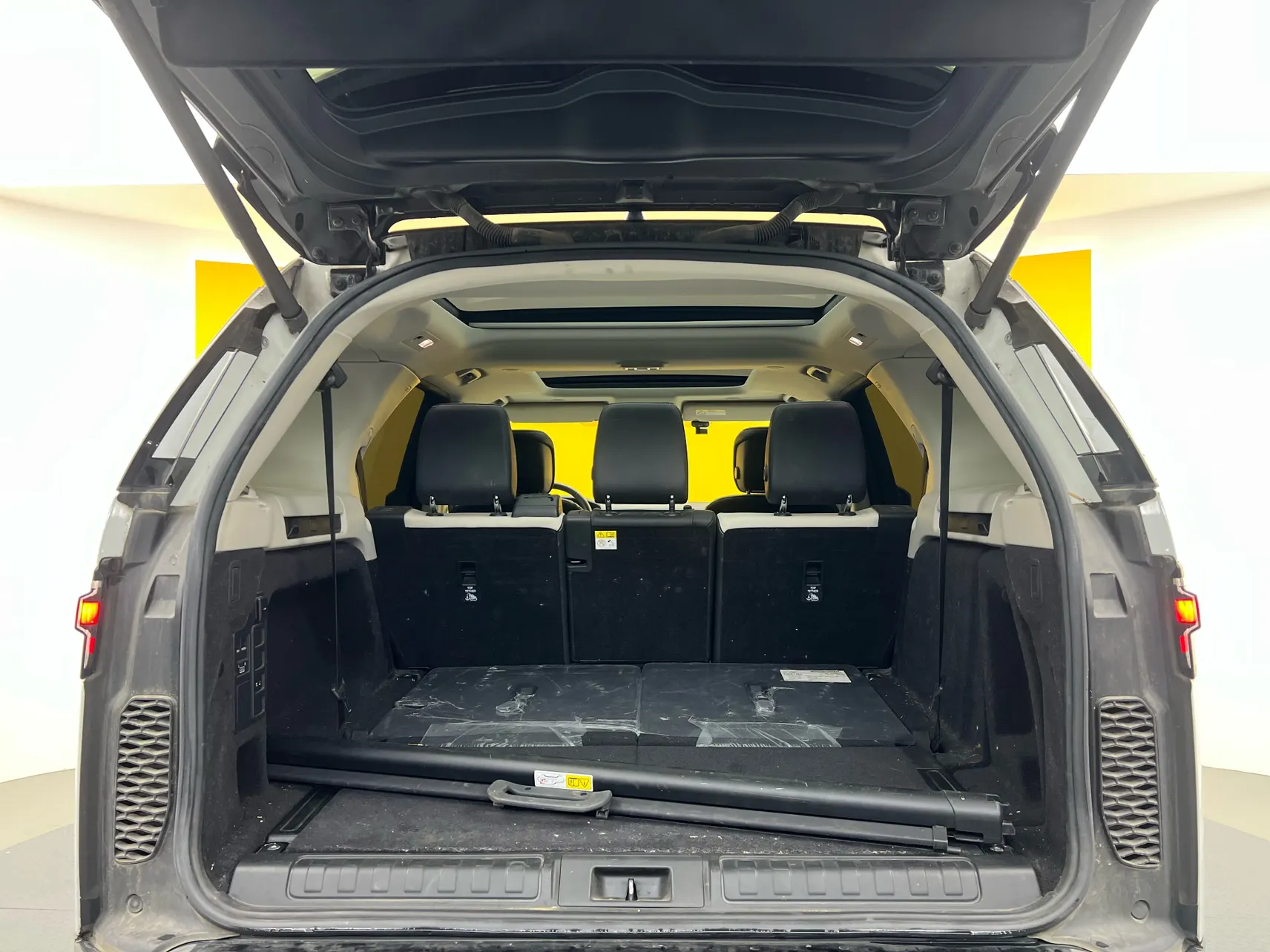 Land Rover Discovery, 2022 12