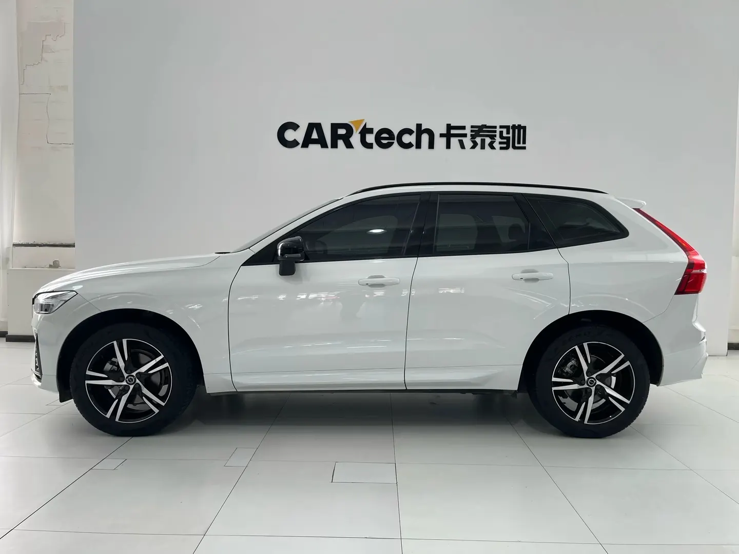 Volvo XC60, 2022 6
