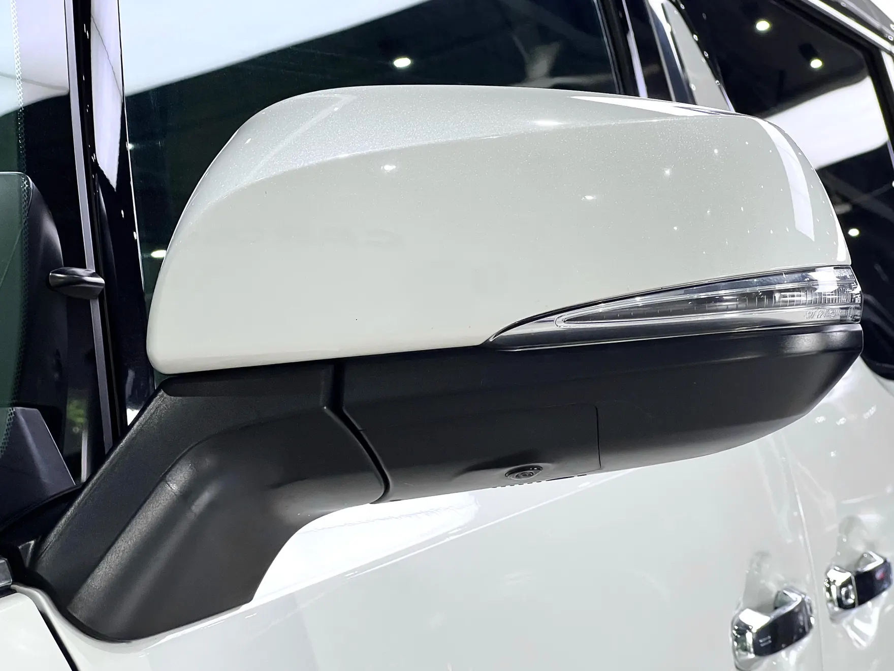 Toyota Alphard, 2023 17