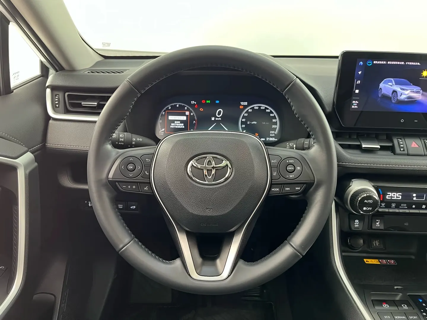 Toyota RAV4, 2024 12
