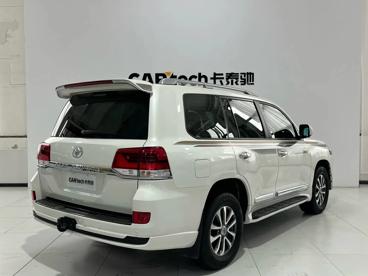 Toyota Land Cruiser, 2019 4