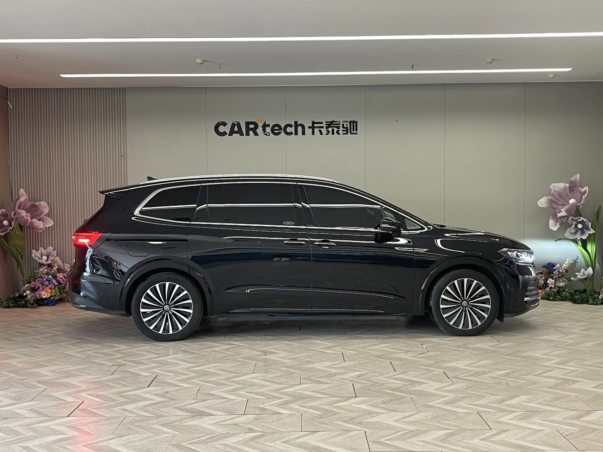 Volkswagen Viloran, 2024 4