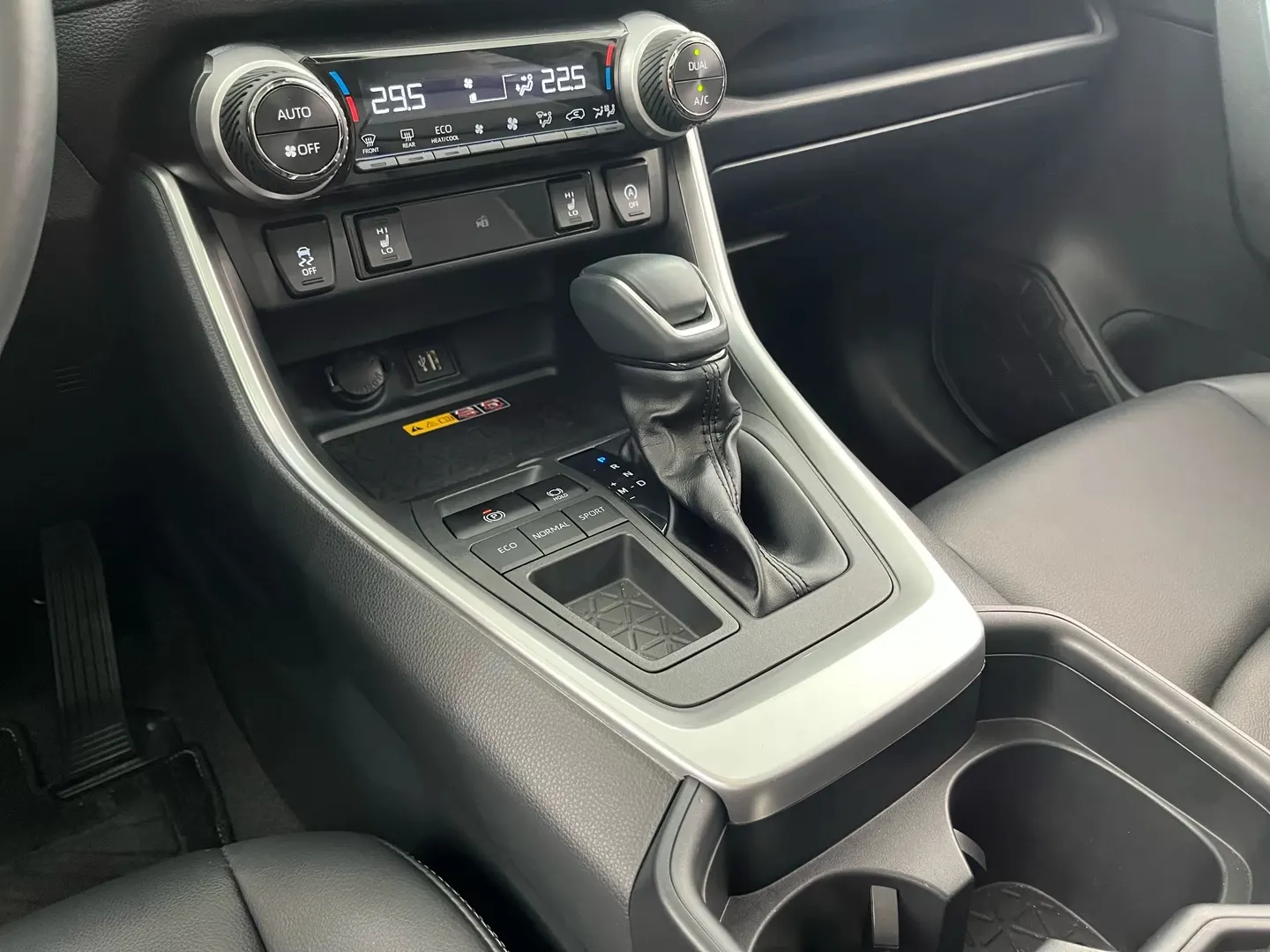 Toyota RAV4, 2024 16