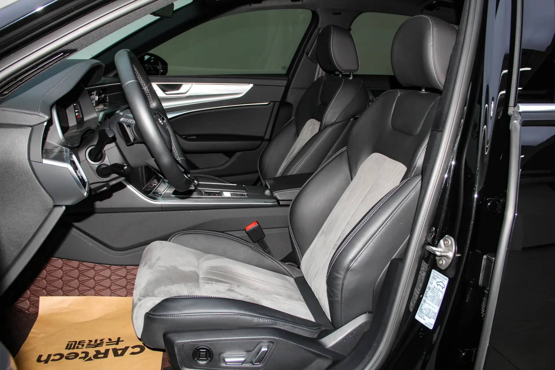 Audi A6L 45 TFSI, 2025 18