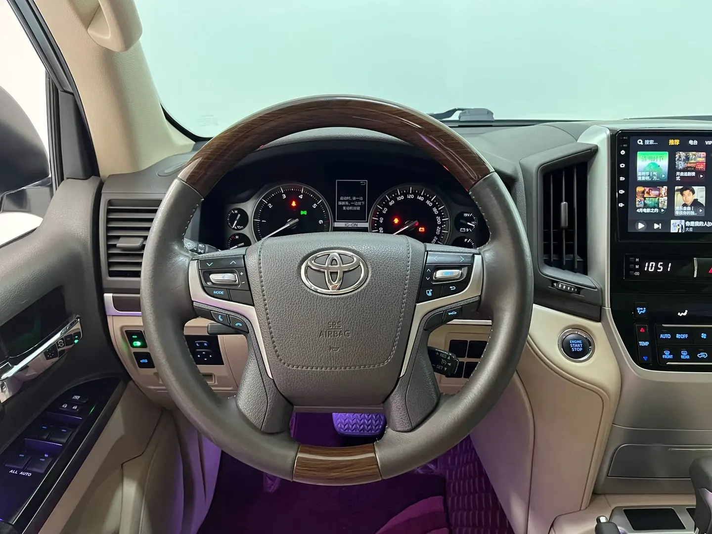 Toyota Land Cruiser, 2019 12