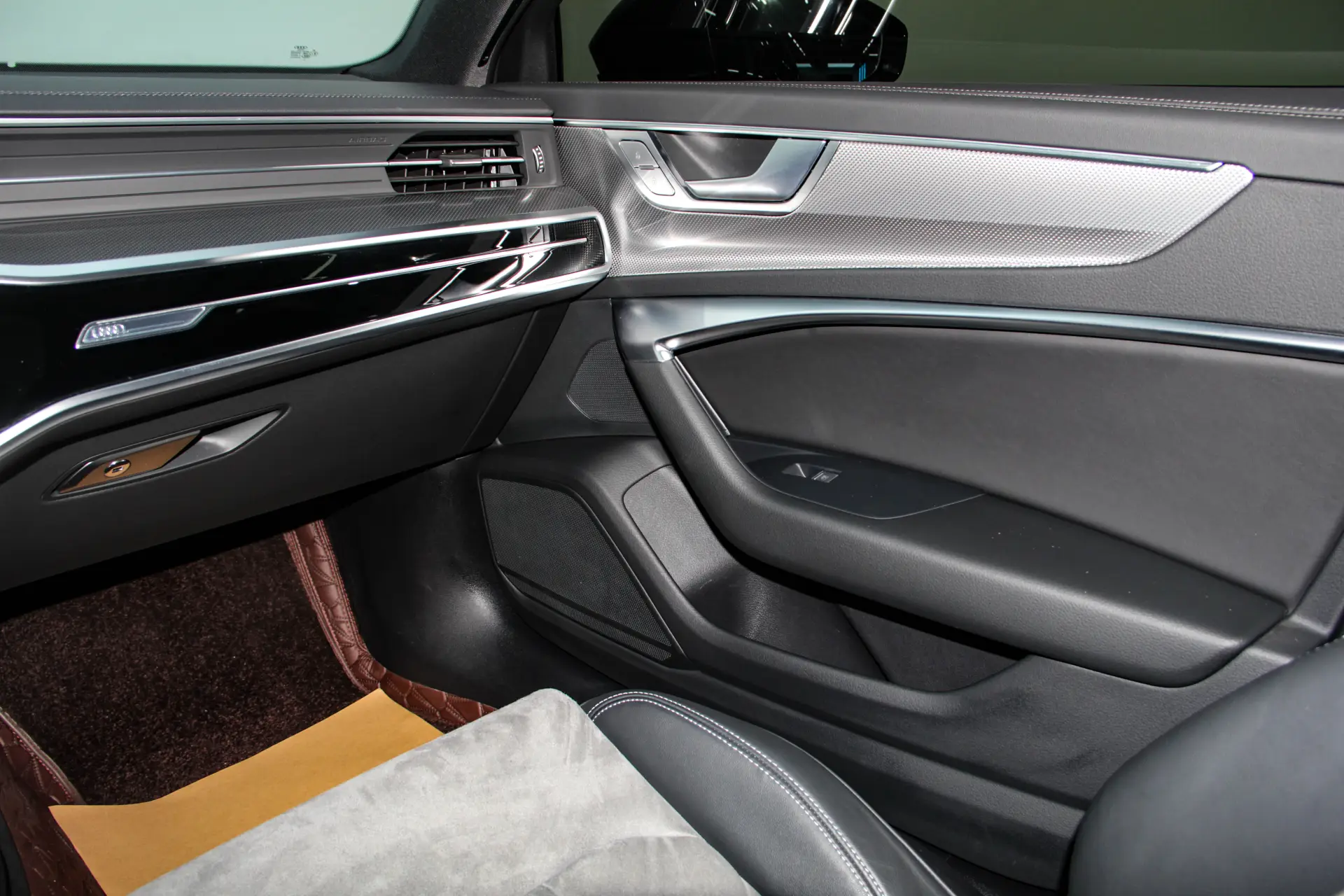 Audi A6L 45 TFSI, 2025 27