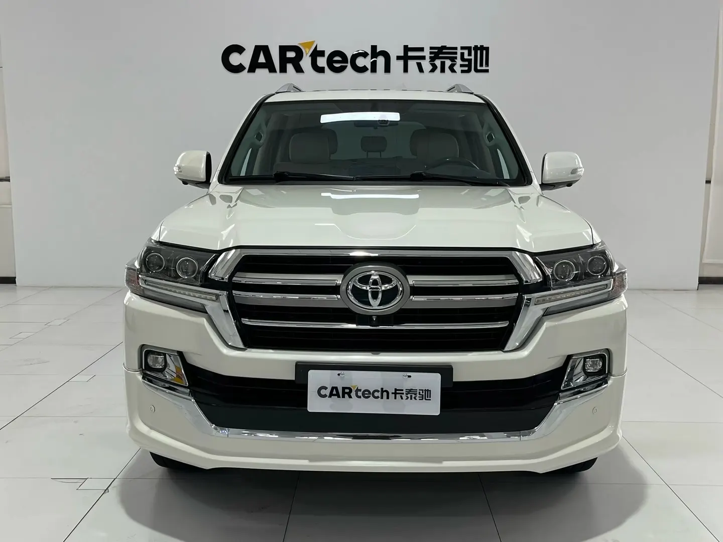 Toyota Land Cruiser, 2019 3