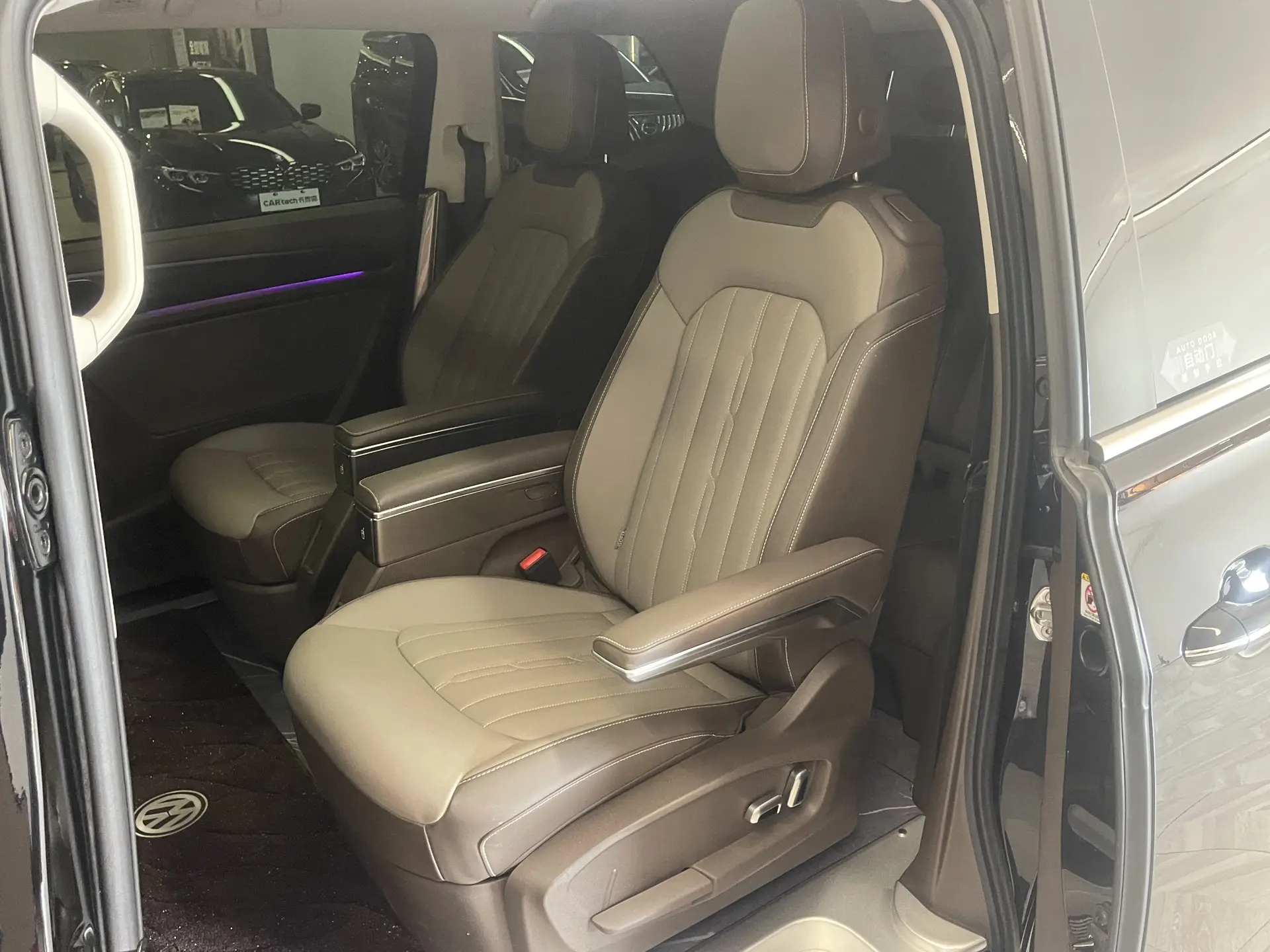 Volkswagen Viloran, 2024 12