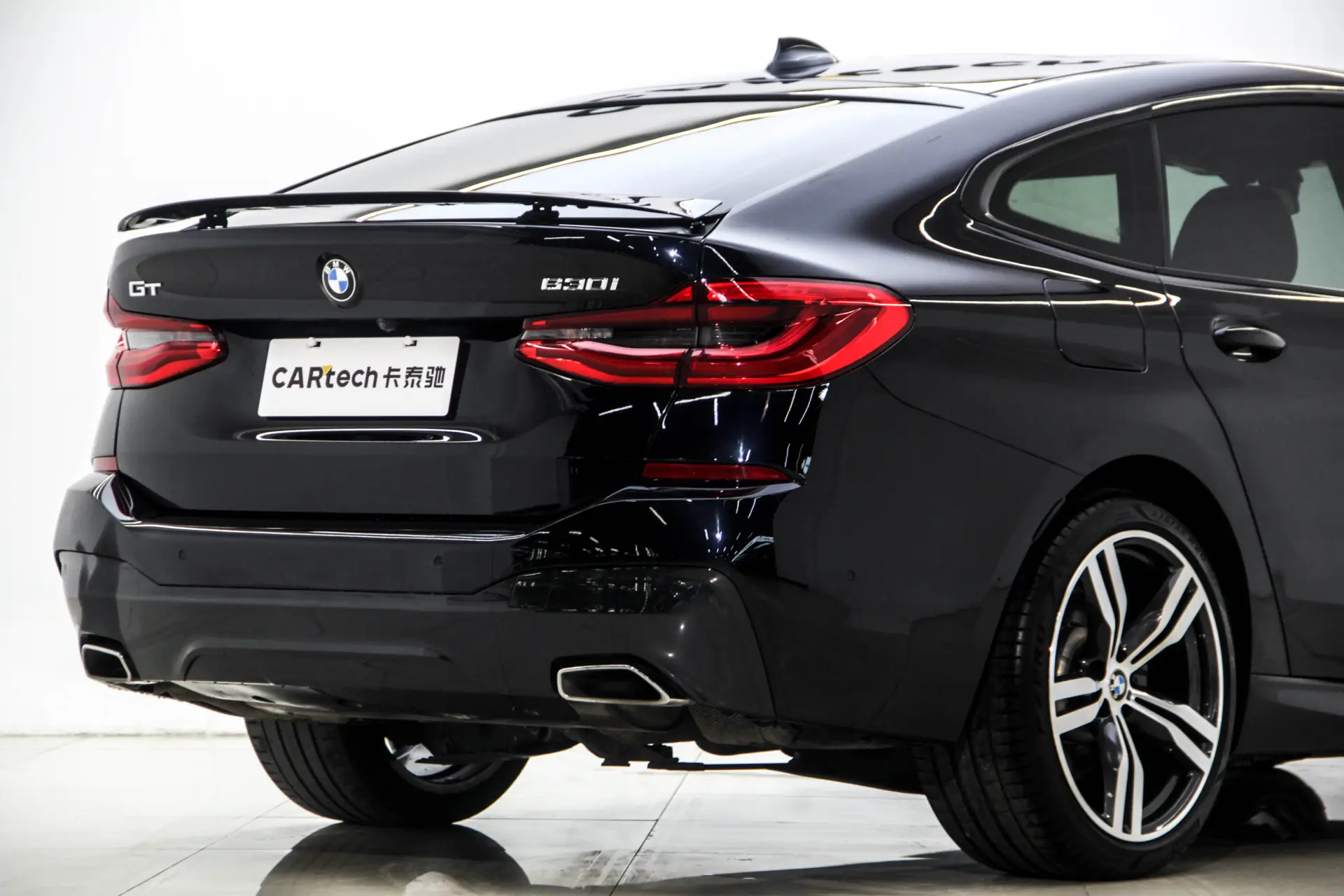 BMW 6GT, 2022 8