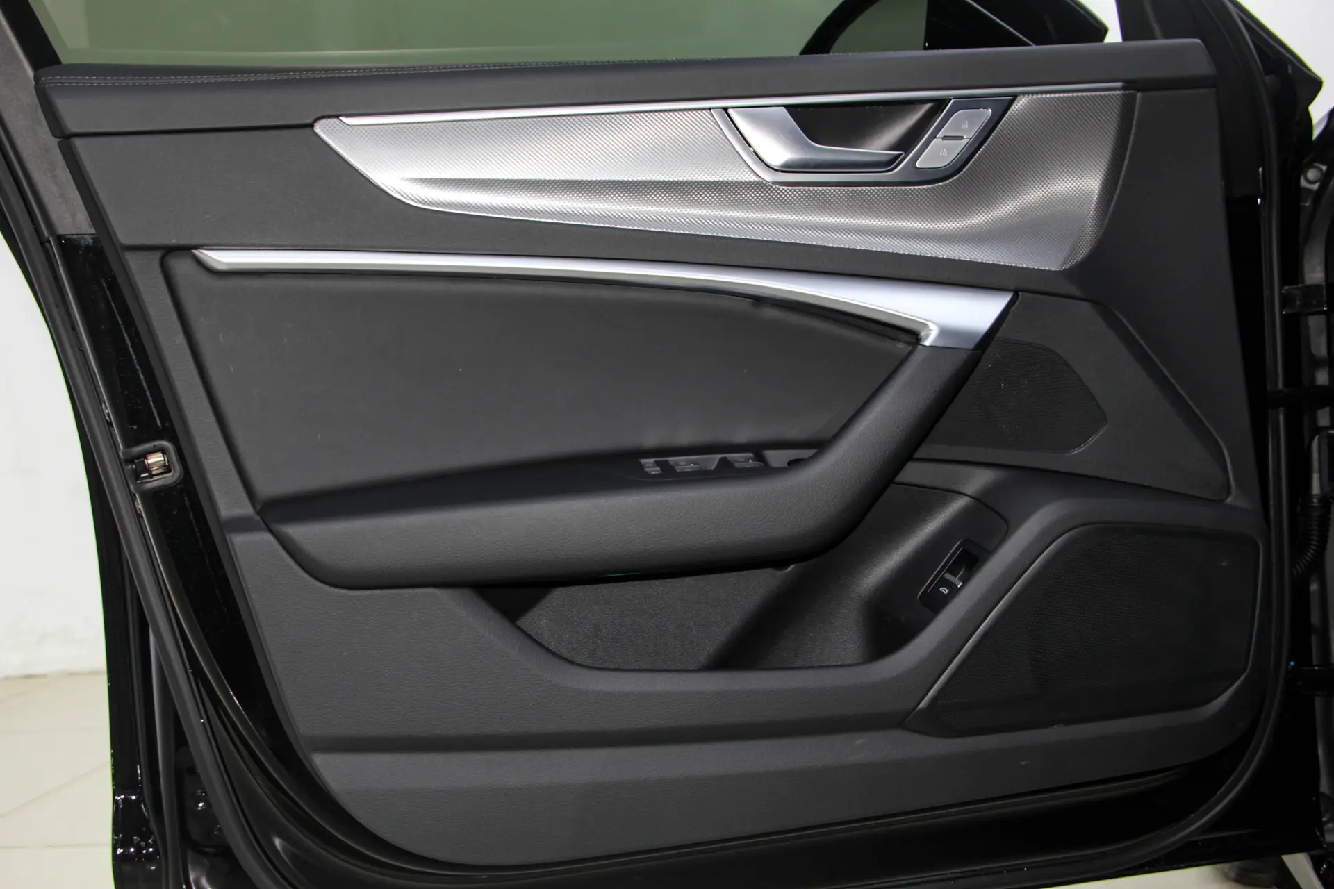 Audi A6L 45 TFSI, 2025 17