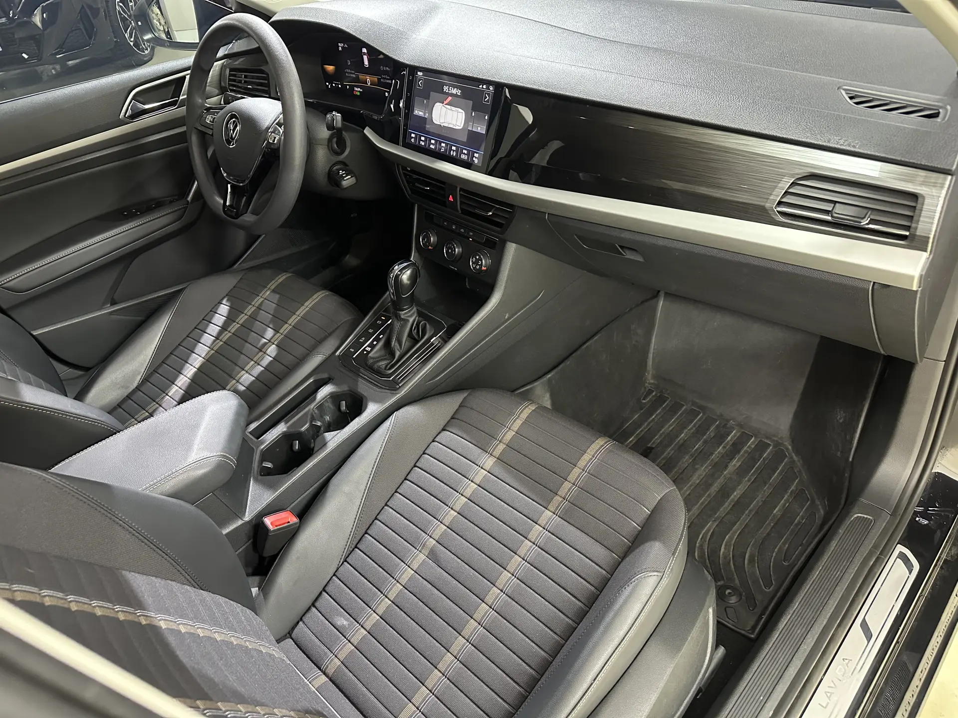 Volkswagen Lavida, 2022 15