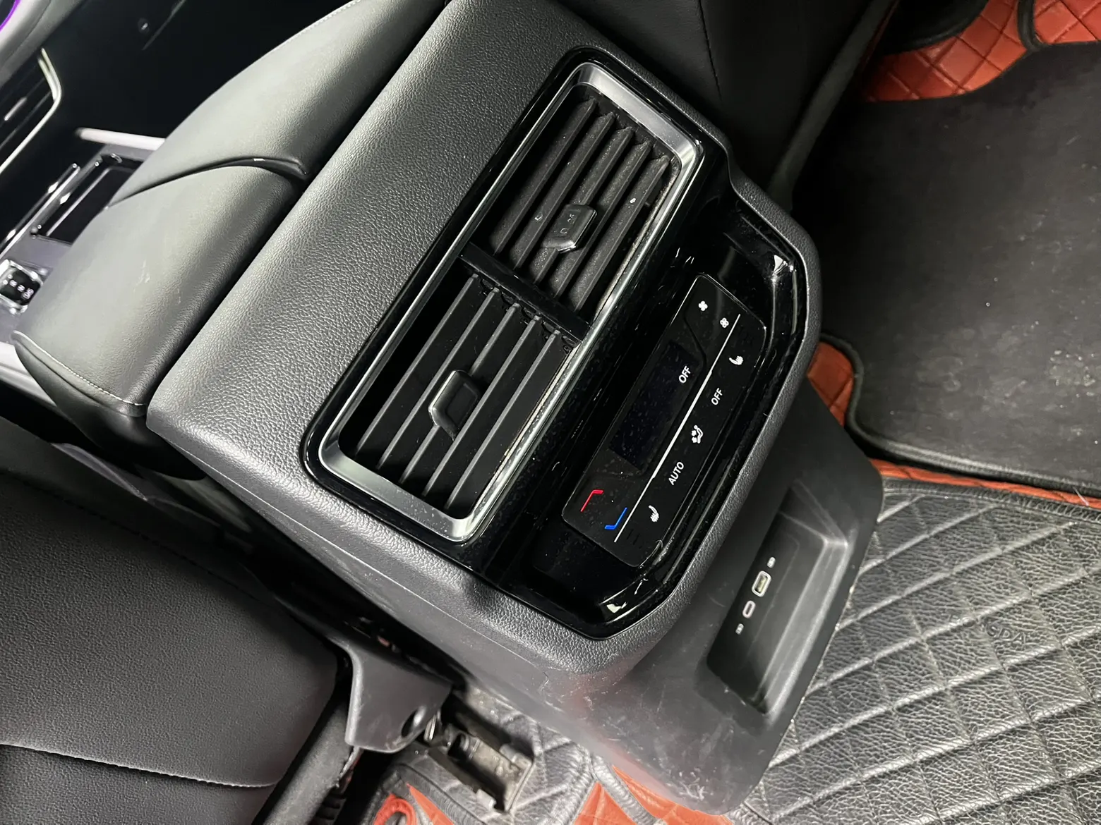 Volkswagen Teramont, 2022 13