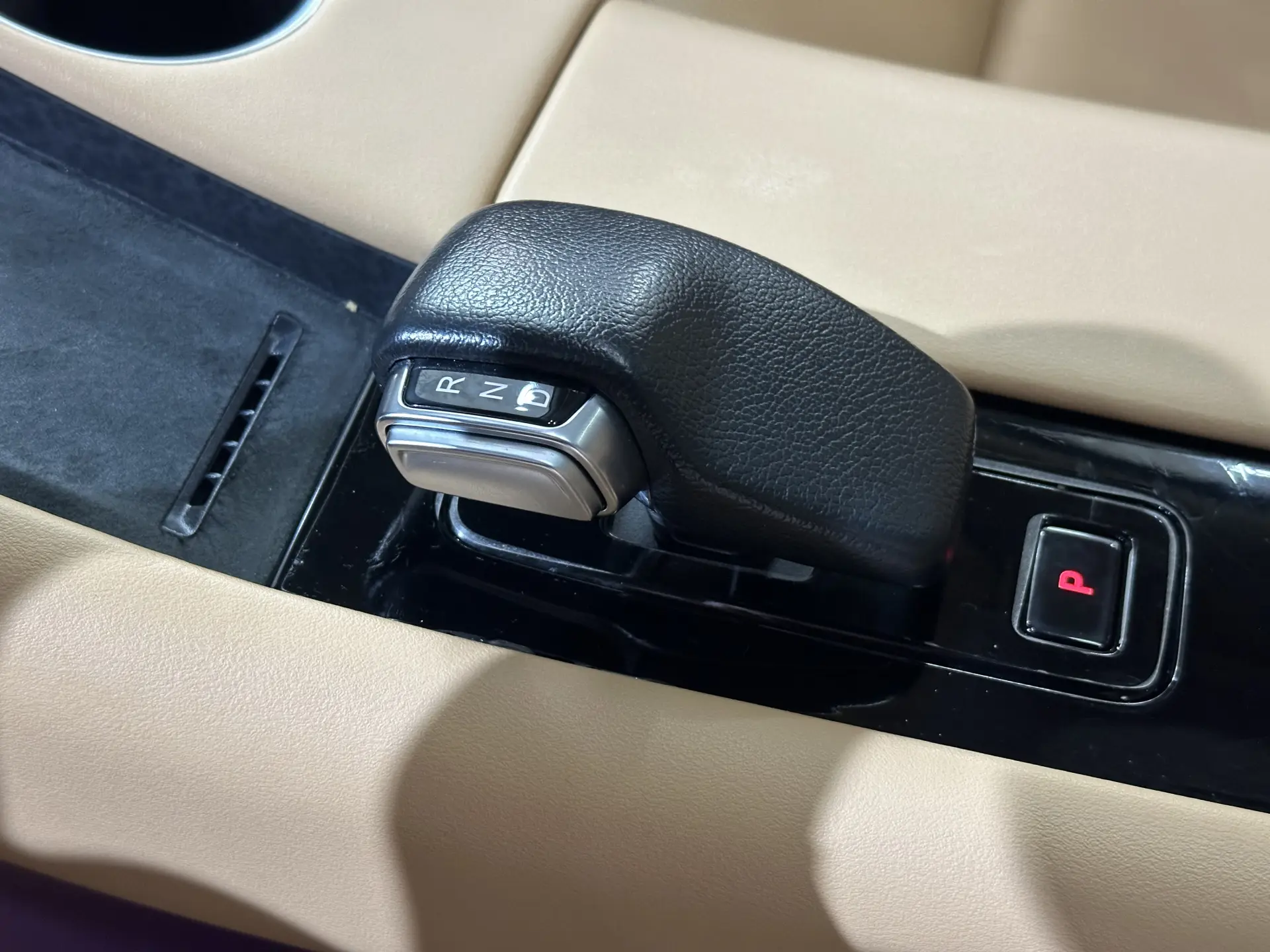 AITO M5, 2022 11