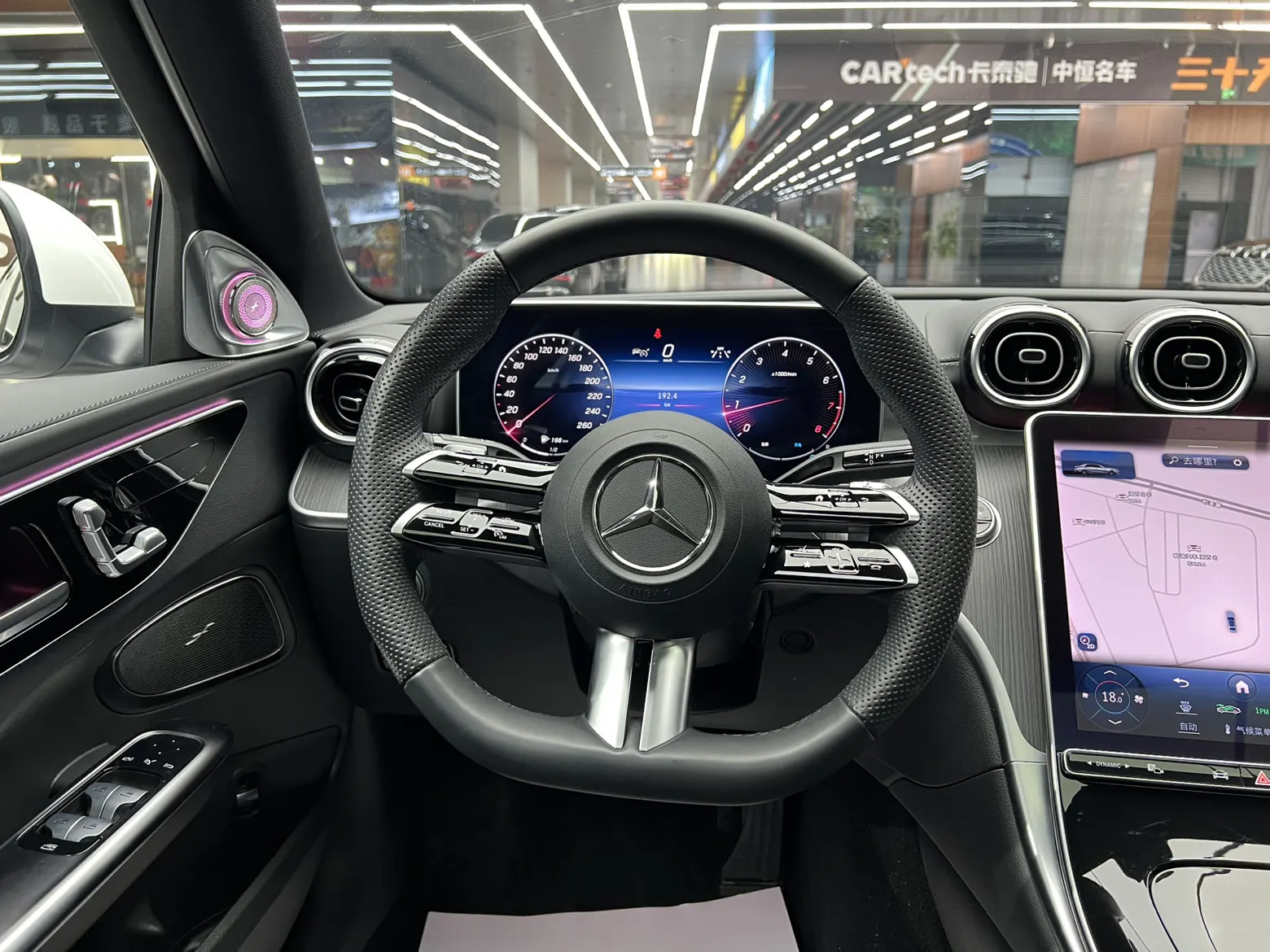 Mercedes-Benz C 200 L, 2024 23