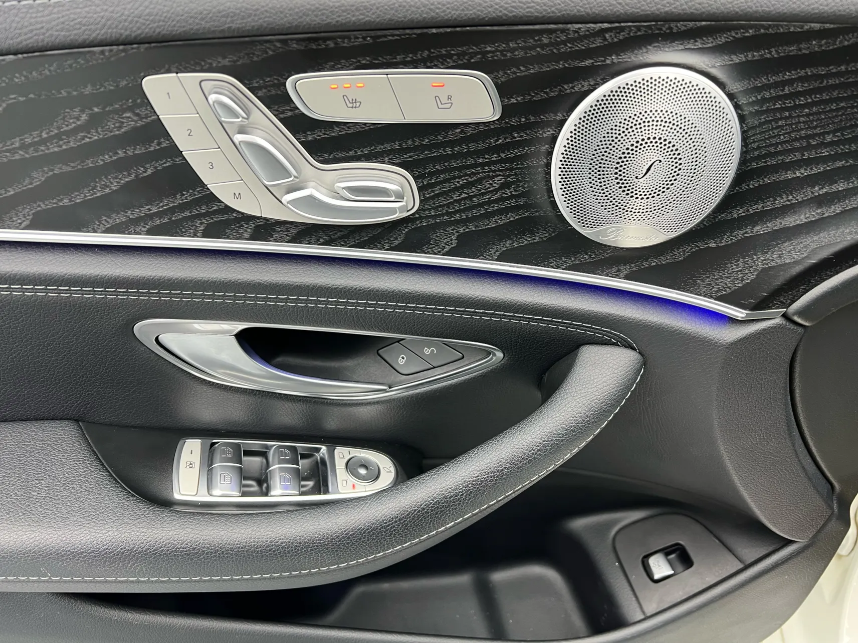 Mercedes-Benz E 300 L, 2019 17