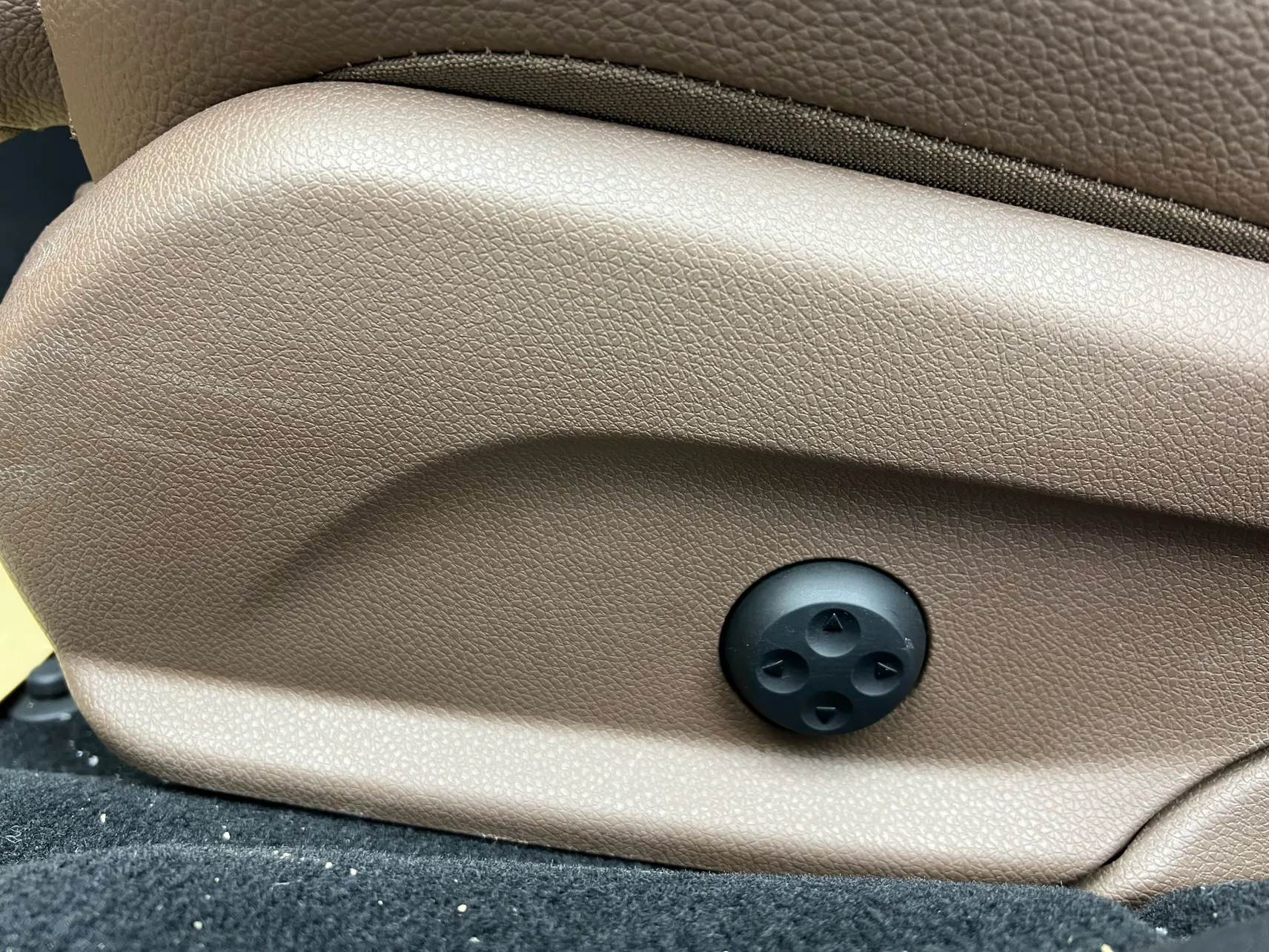 Mercedes-Benz E 260 L, 2019 29