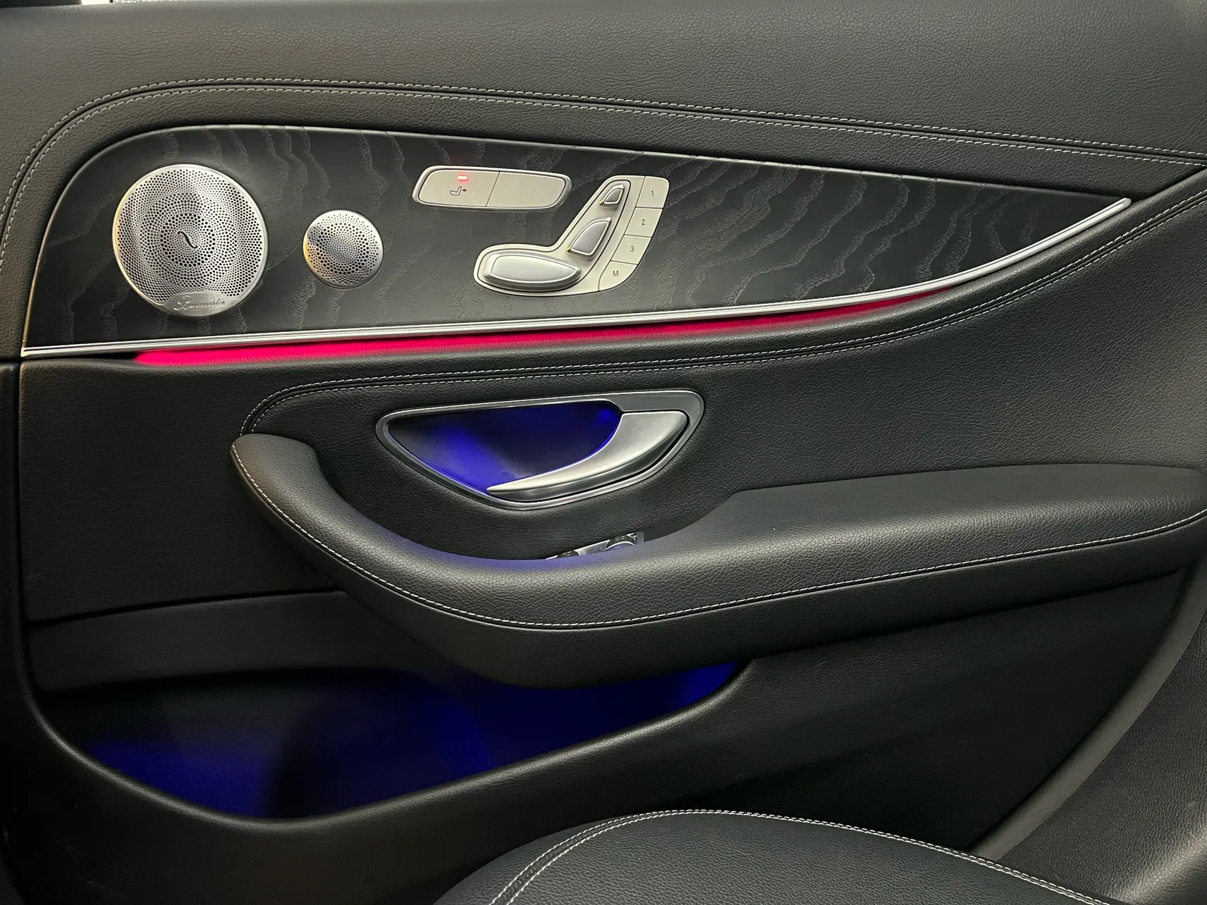 Mercedes-Benz E 300 L, 2019 34