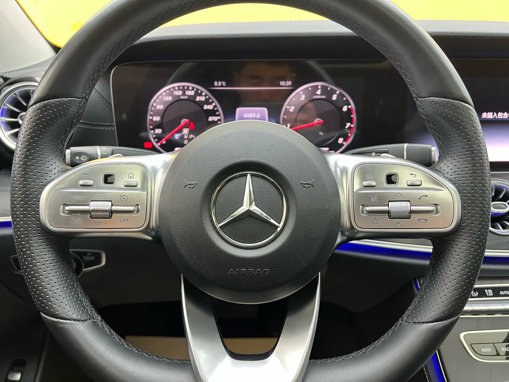 Mercedes-Benz E 300 L, 2019 15