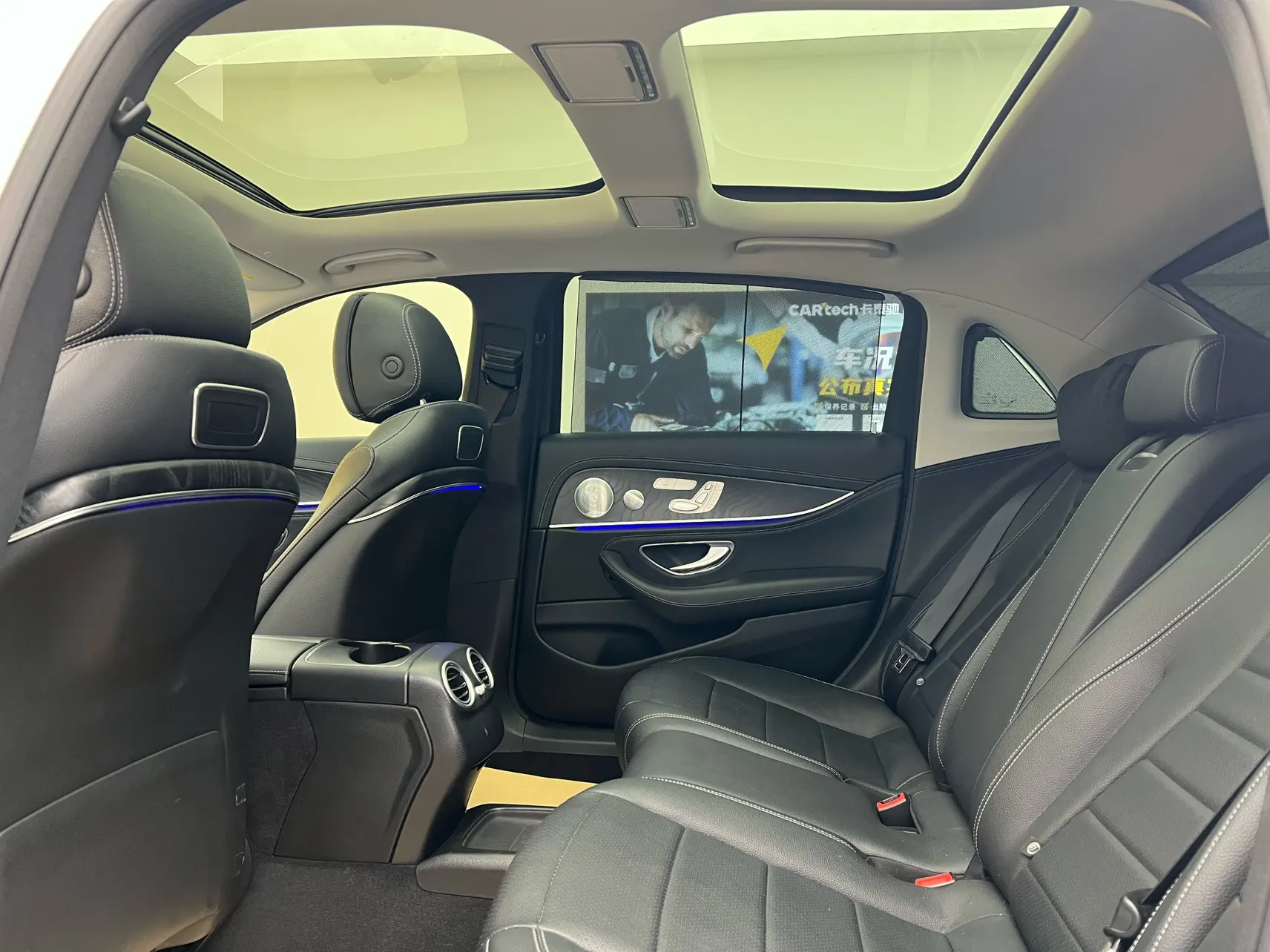 Mercedes-Benz E 300 L, 2019 19