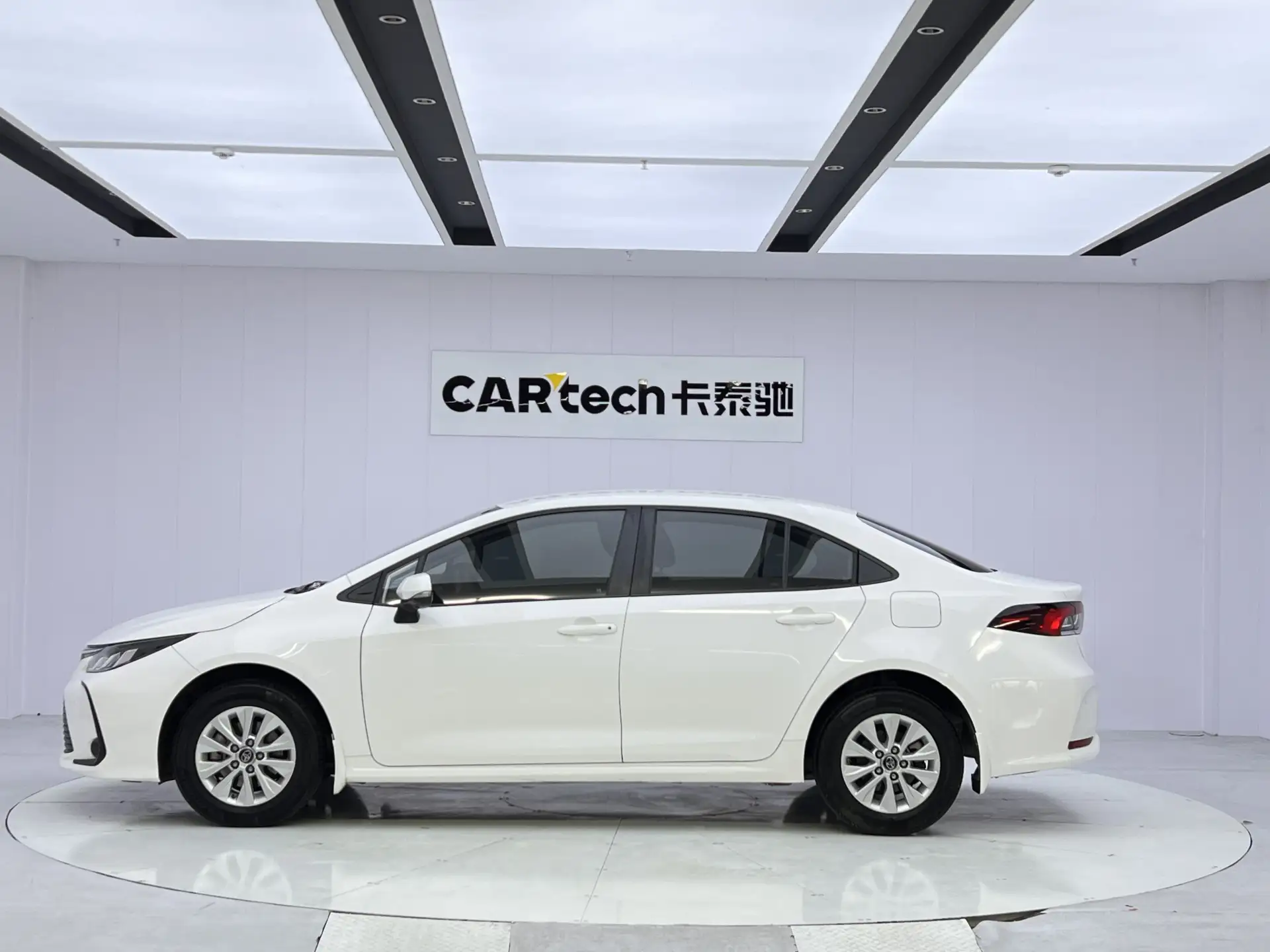 Toyota Corolla, 2020 8