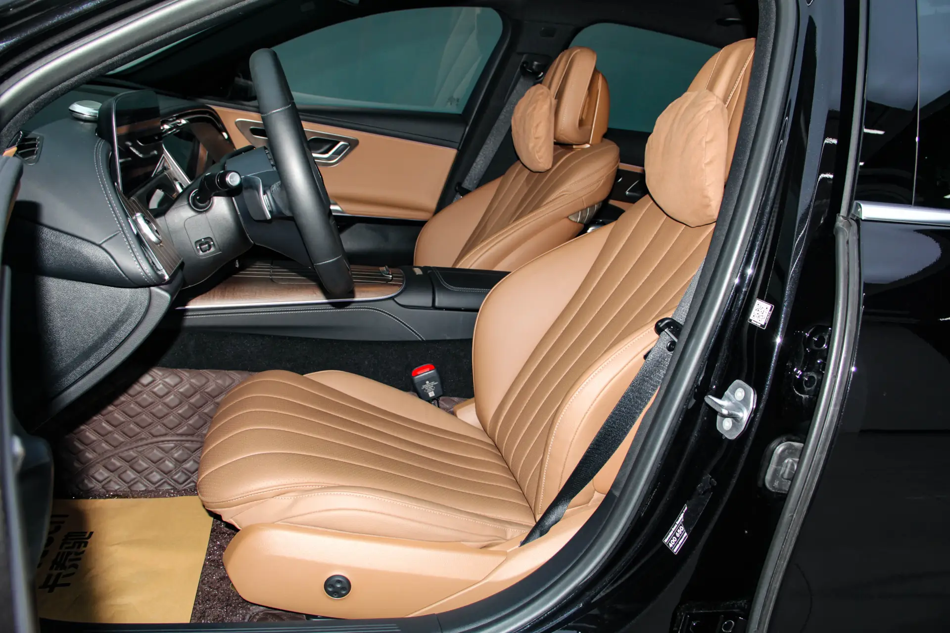 Mercedes-Benz E 300 L, 2024 30