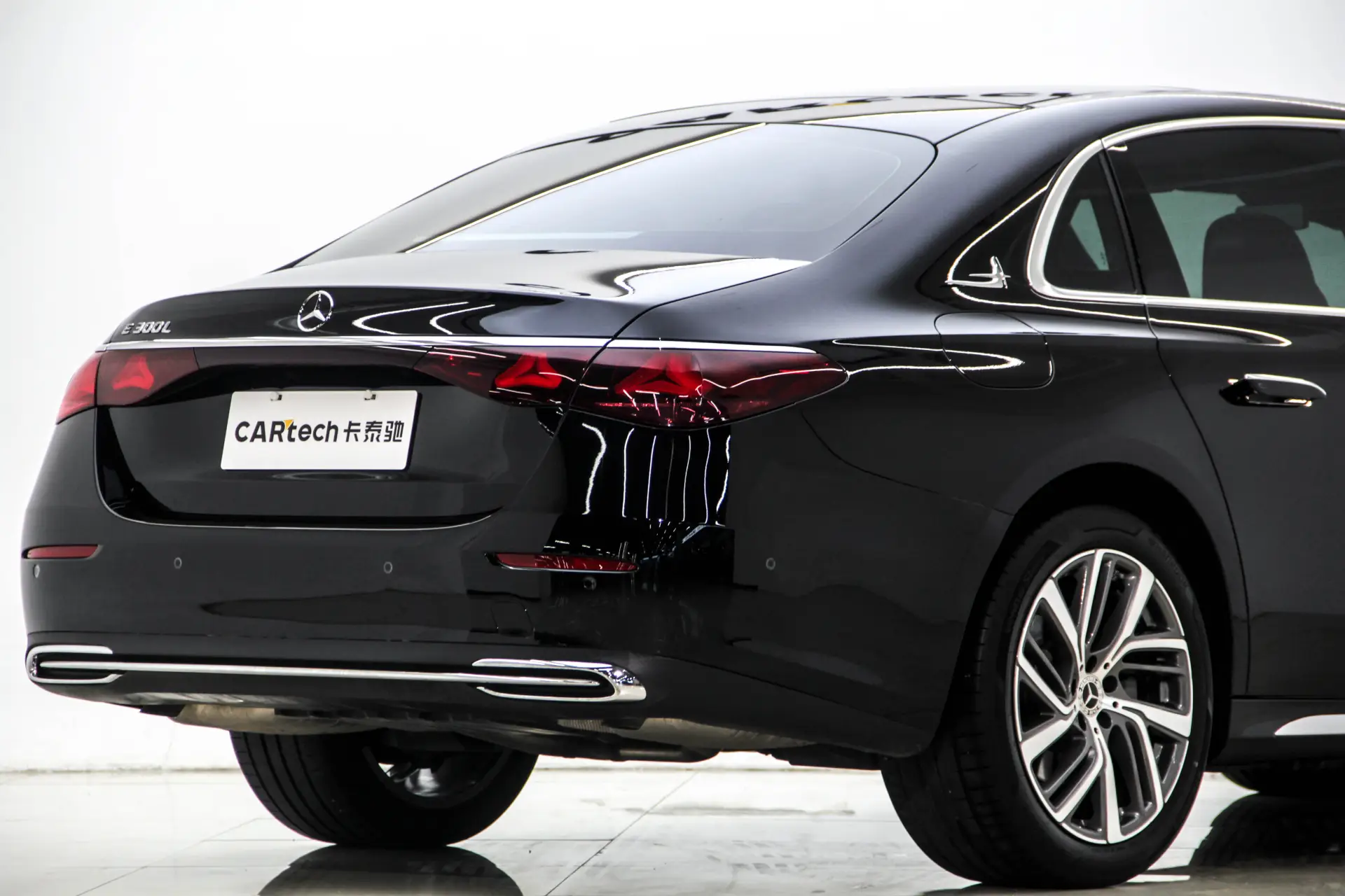 Mercedes-Benz E 300 L, 2024 12