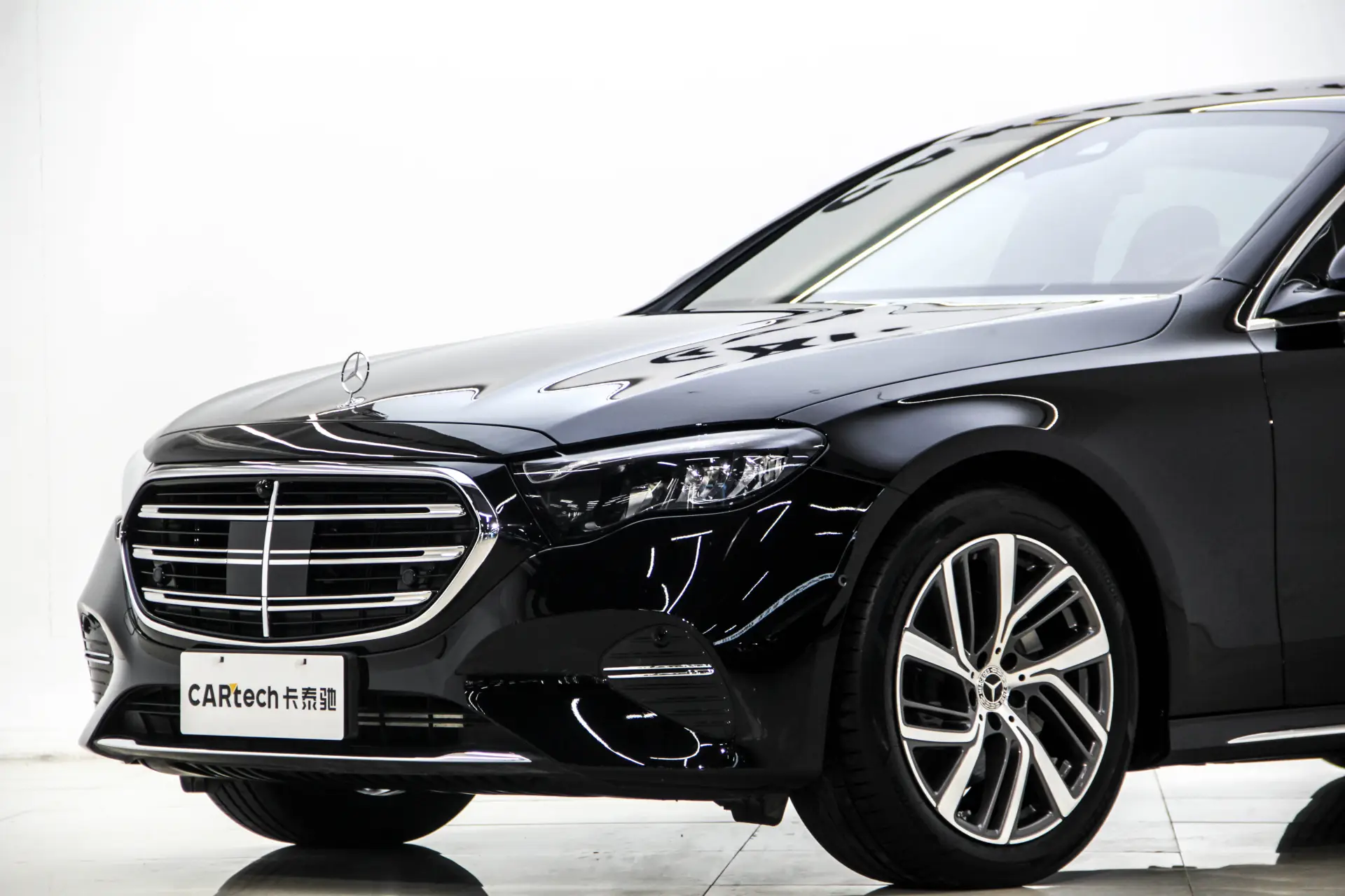 Mercedes-Benz E 300 L, 2024 11