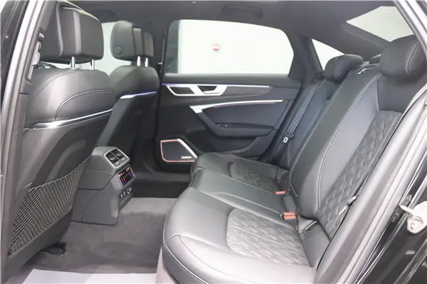 Audi A6L 45 TFSI, 2025 6