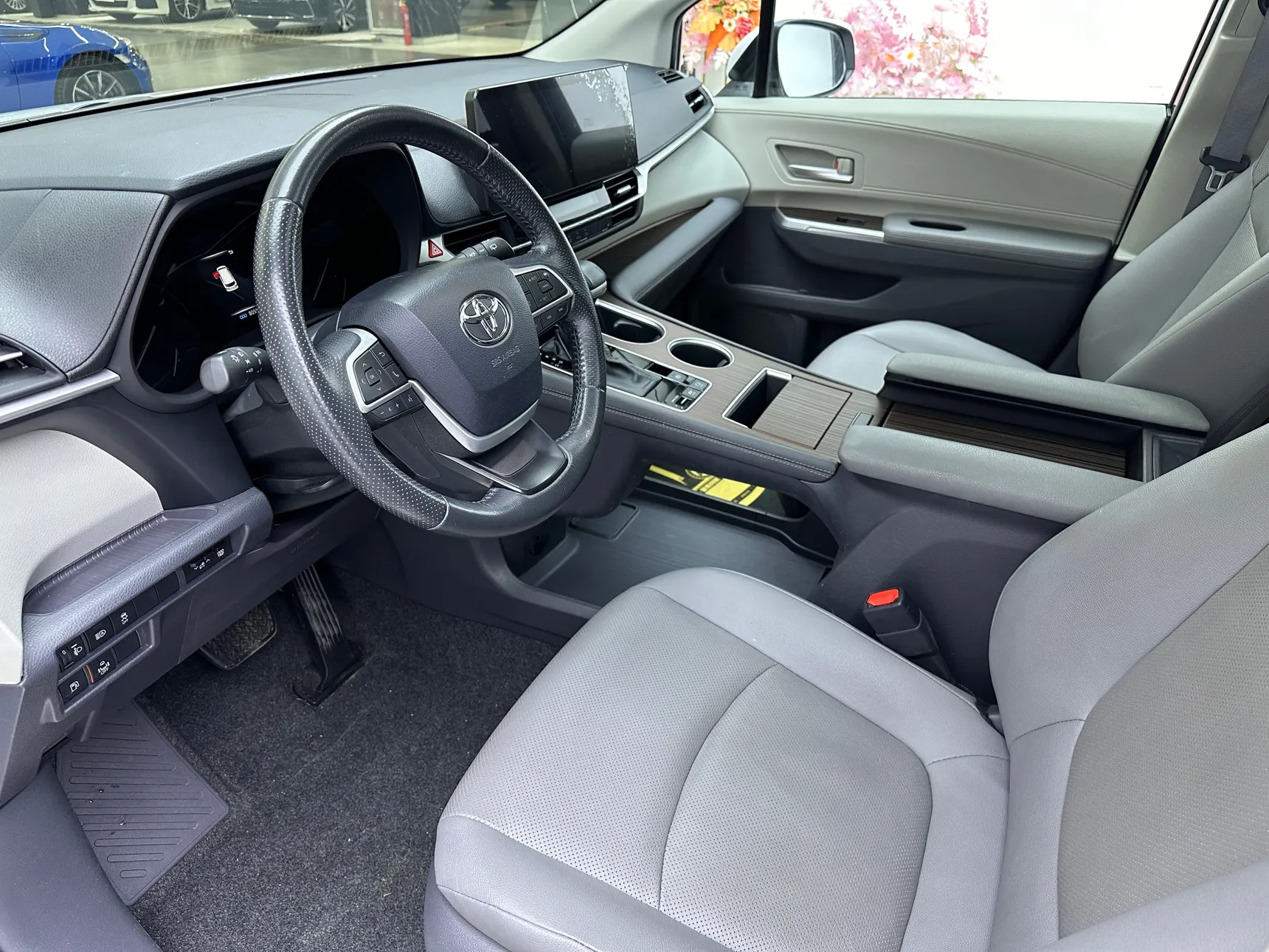 Toyota Sienna, 2023 19