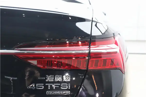 Audi A6L 45 TFSI, 2025 27