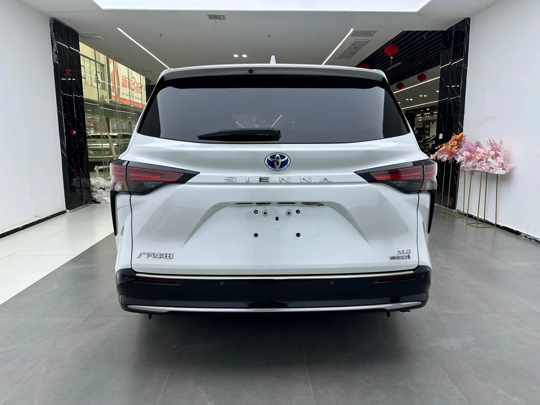 Toyota Sienna, 2023 6