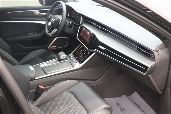 Audi A6L 45 TFSI, 2025 23