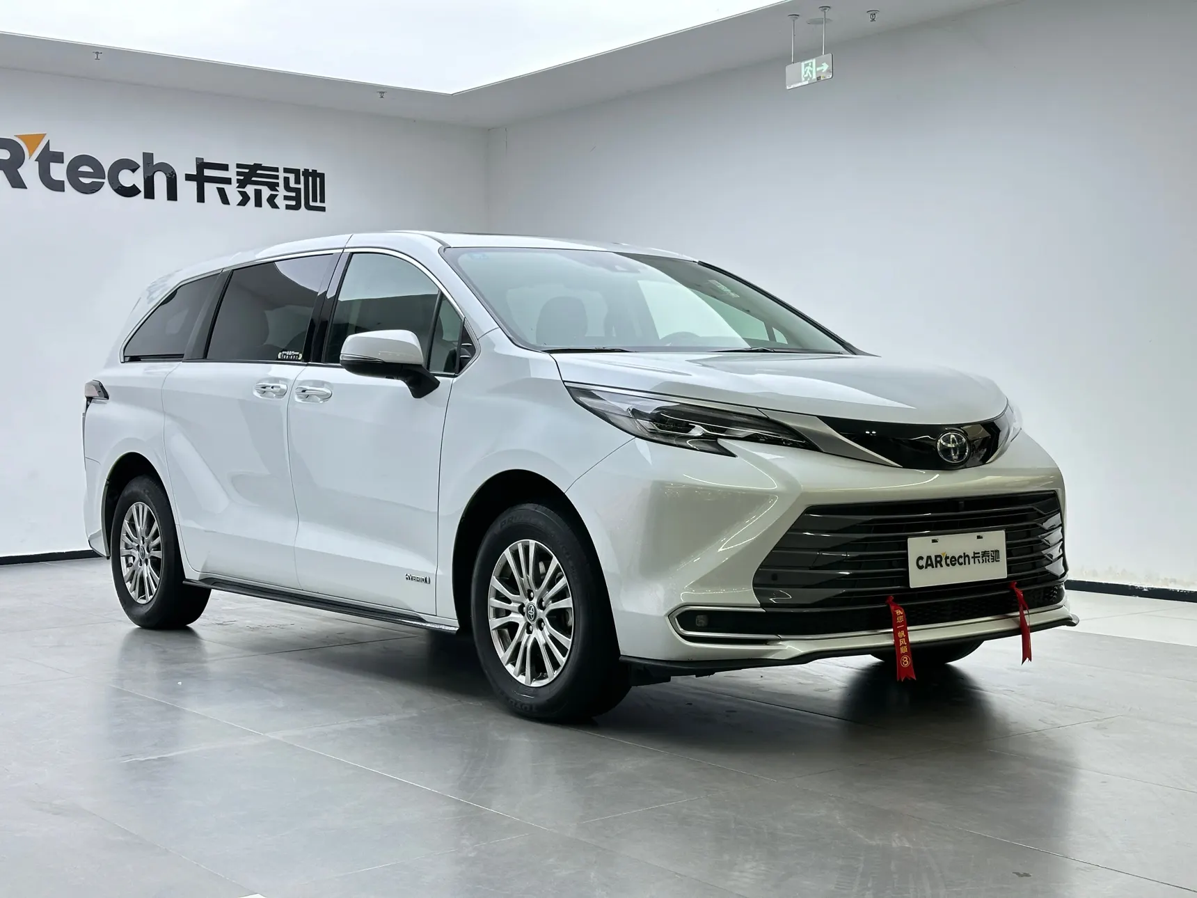 Toyota Sienna, 2023 2