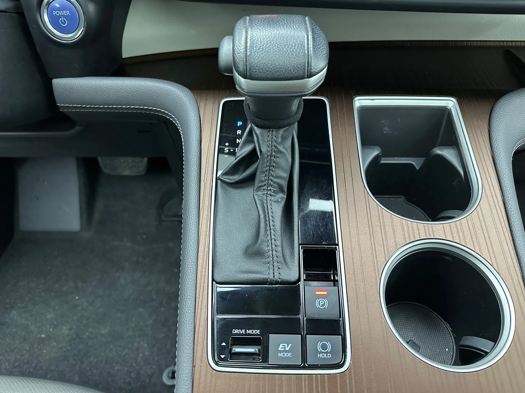 Toyota Sienna, 2023 23