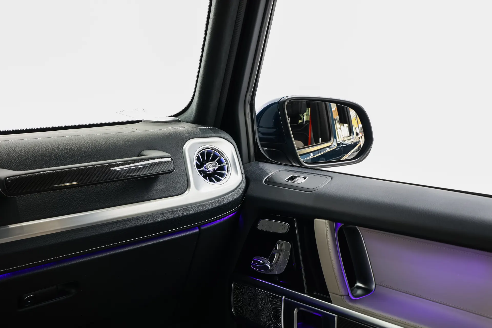 Mercedes-Benz G 63, 2020 32