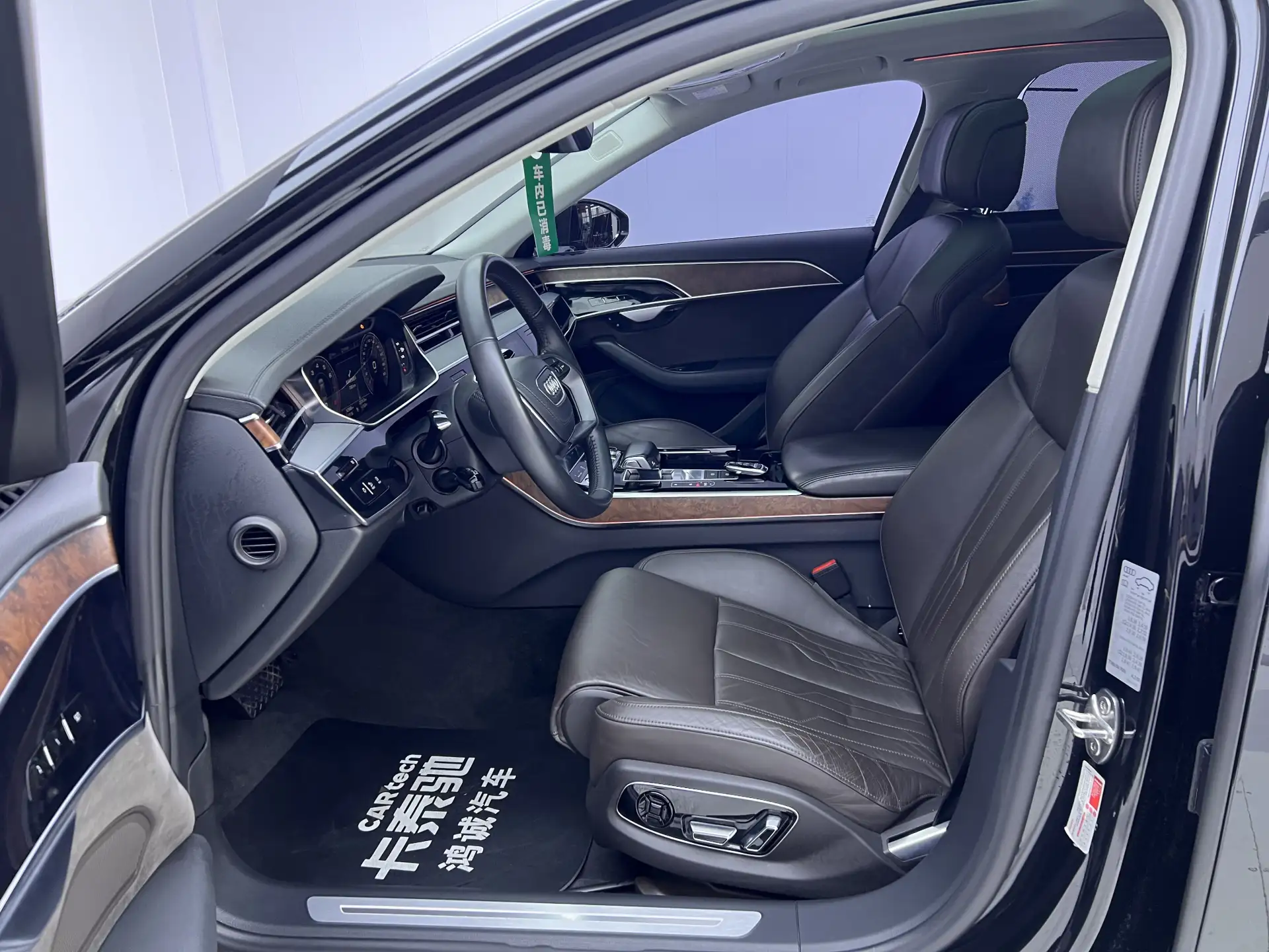 Audi A8L 55 TFSI, 2019 18