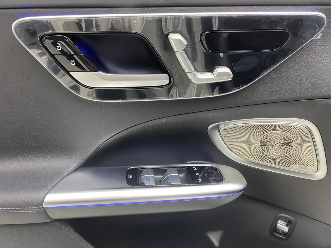 Mercedes-Benz C 260 L, 2025 26