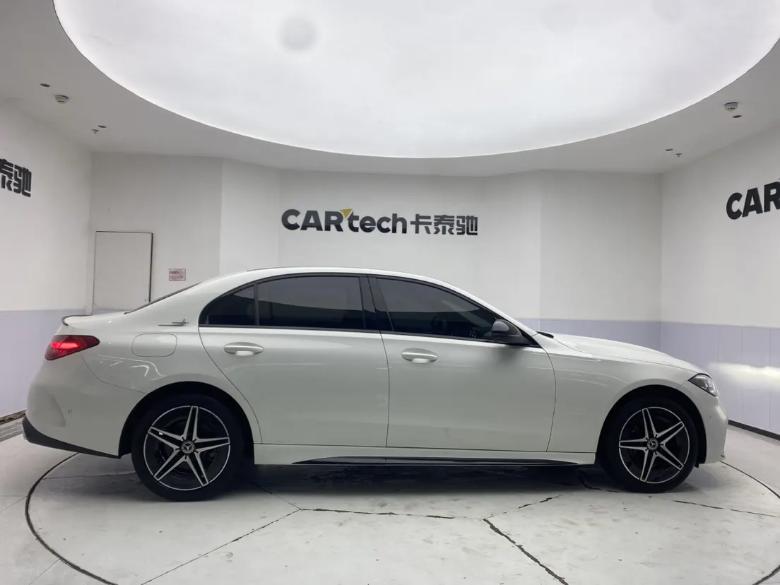 Mercedes-Benz C 260 L, 2025 4