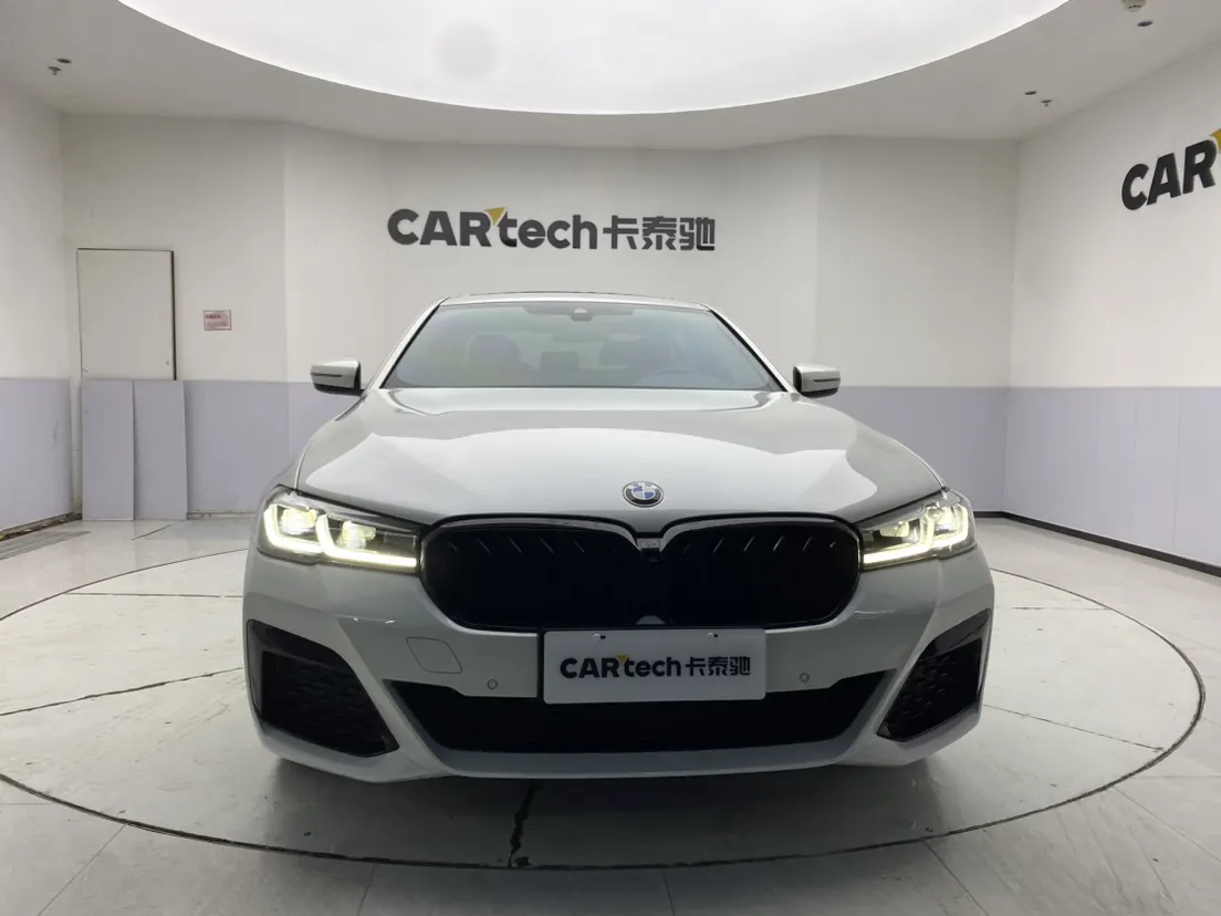 BMW 530Li, 2023 3
