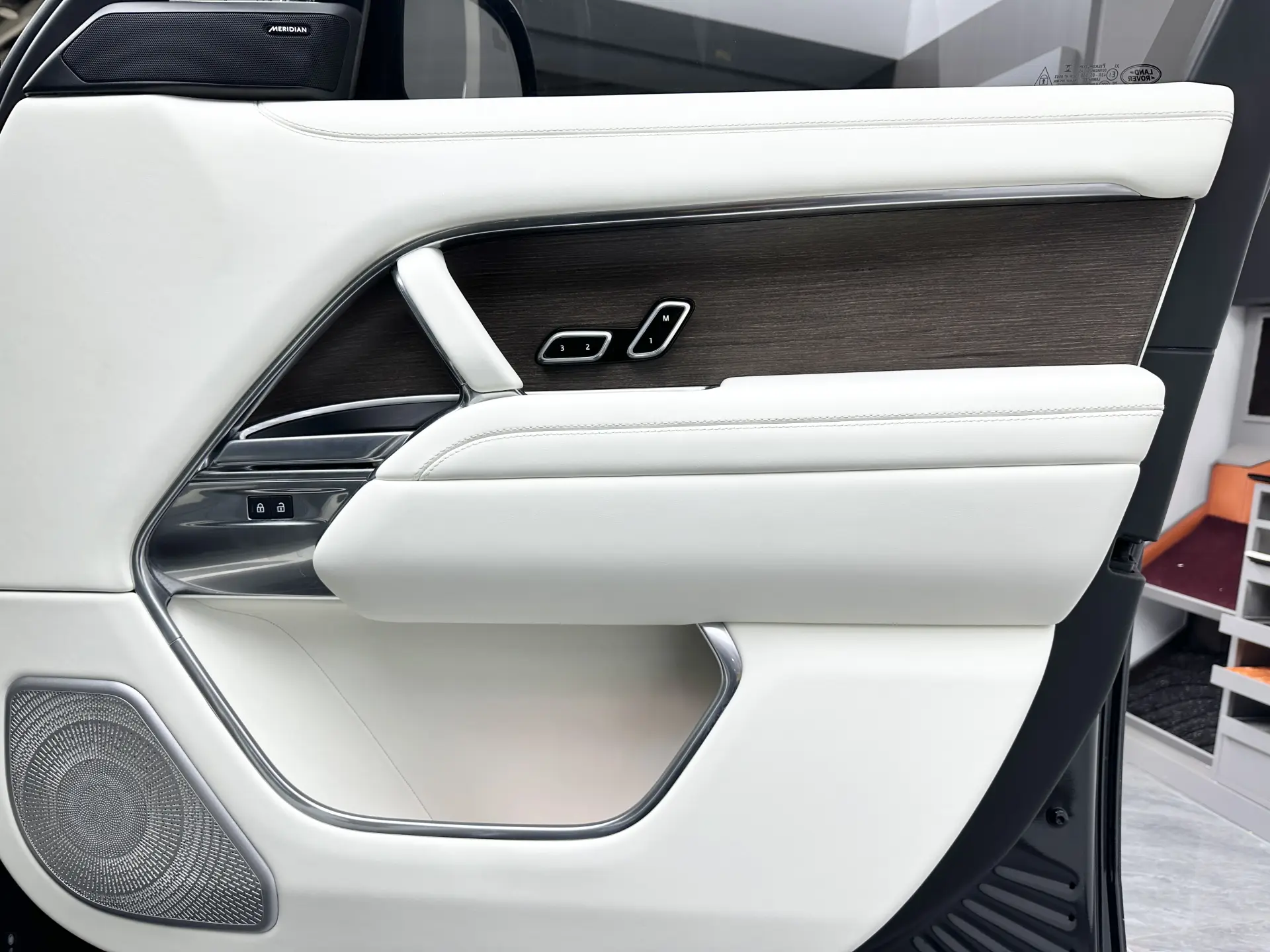 Land Rover Range Rover, 2023 24