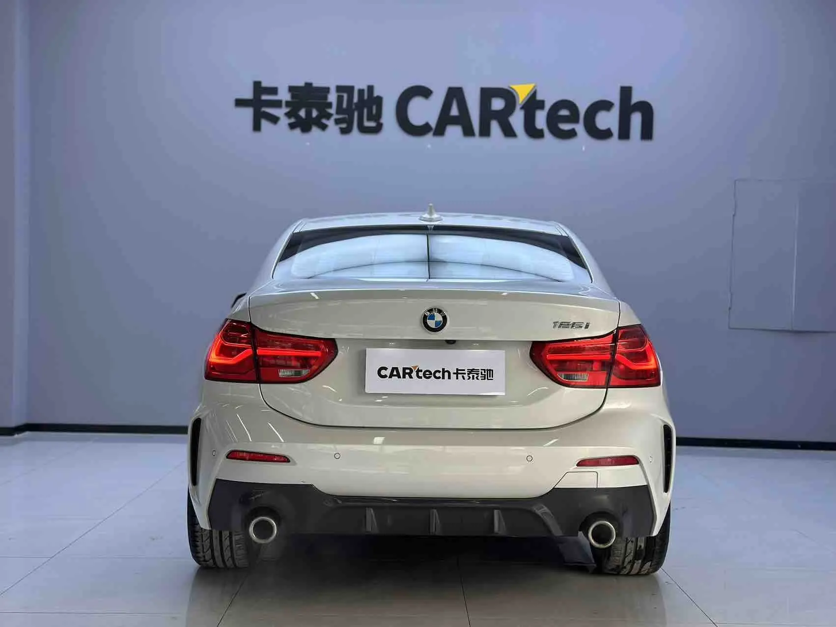 BMW 125i, 2020 все фото