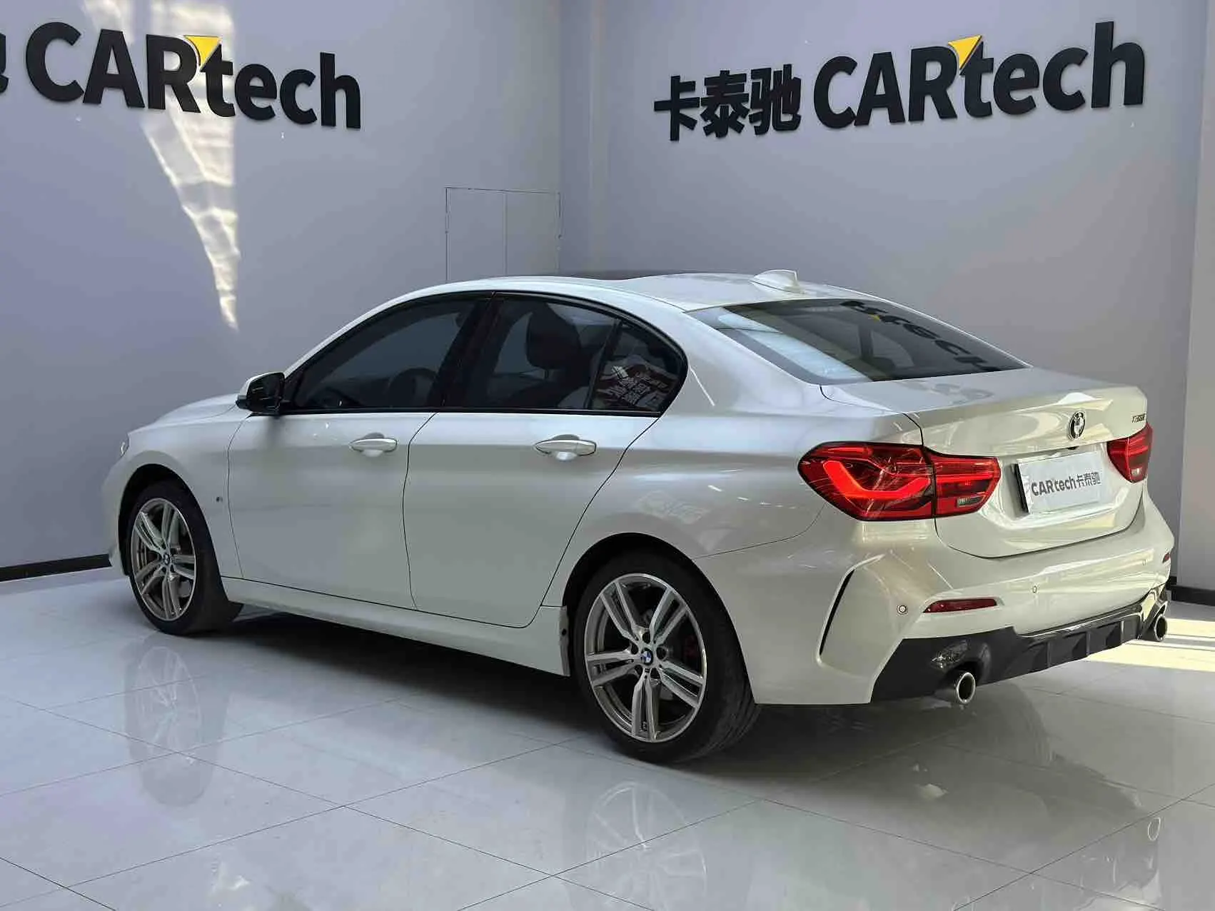 BMW 125i, 2020 6